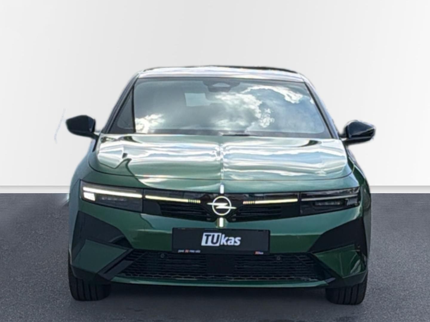 Opel Astra, 1.2TURBO 145k 107kW GS - fotka 3