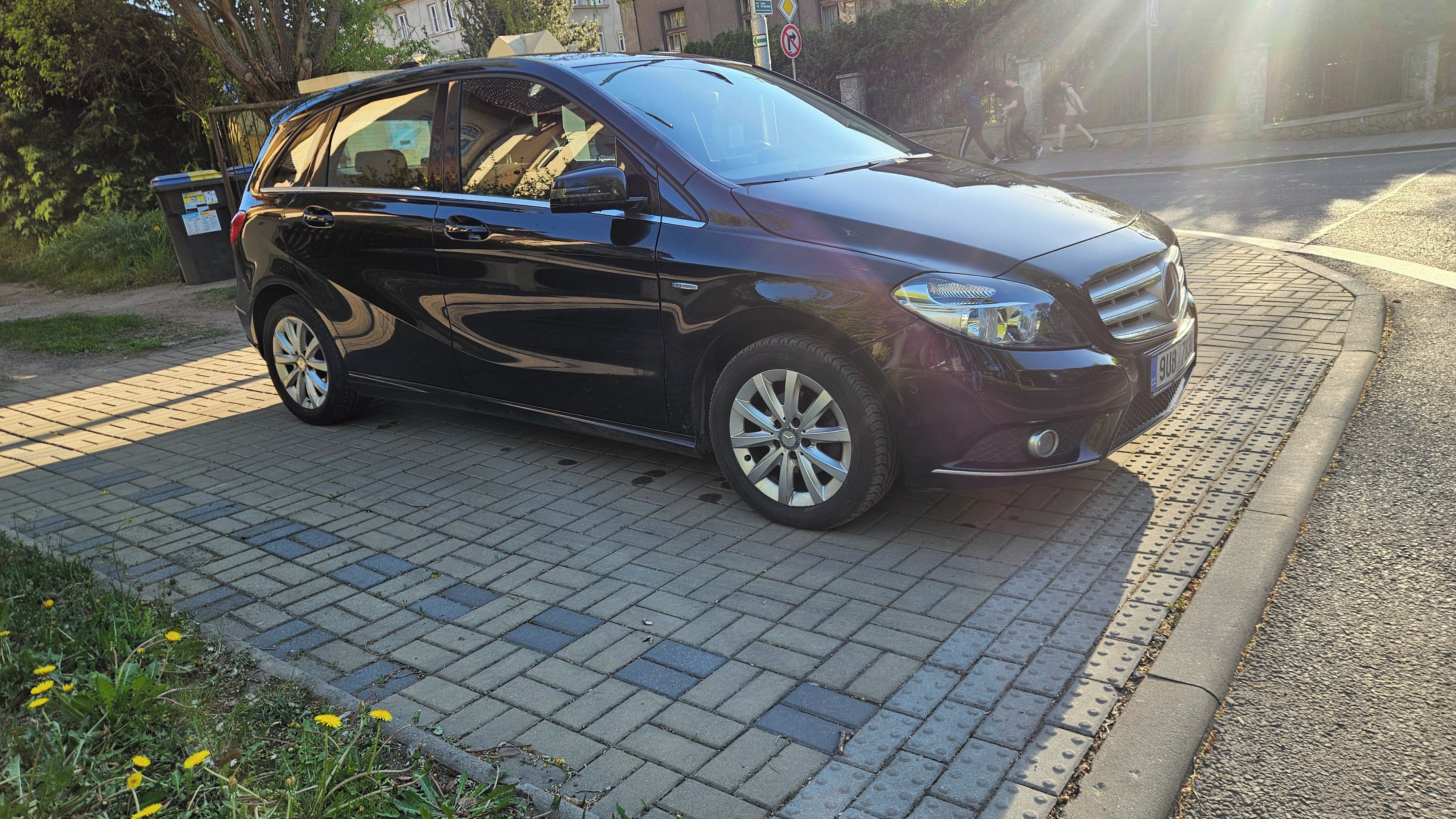 Mercedes-Benz Třídy B, 1.8 TDi, automat - fotka 6