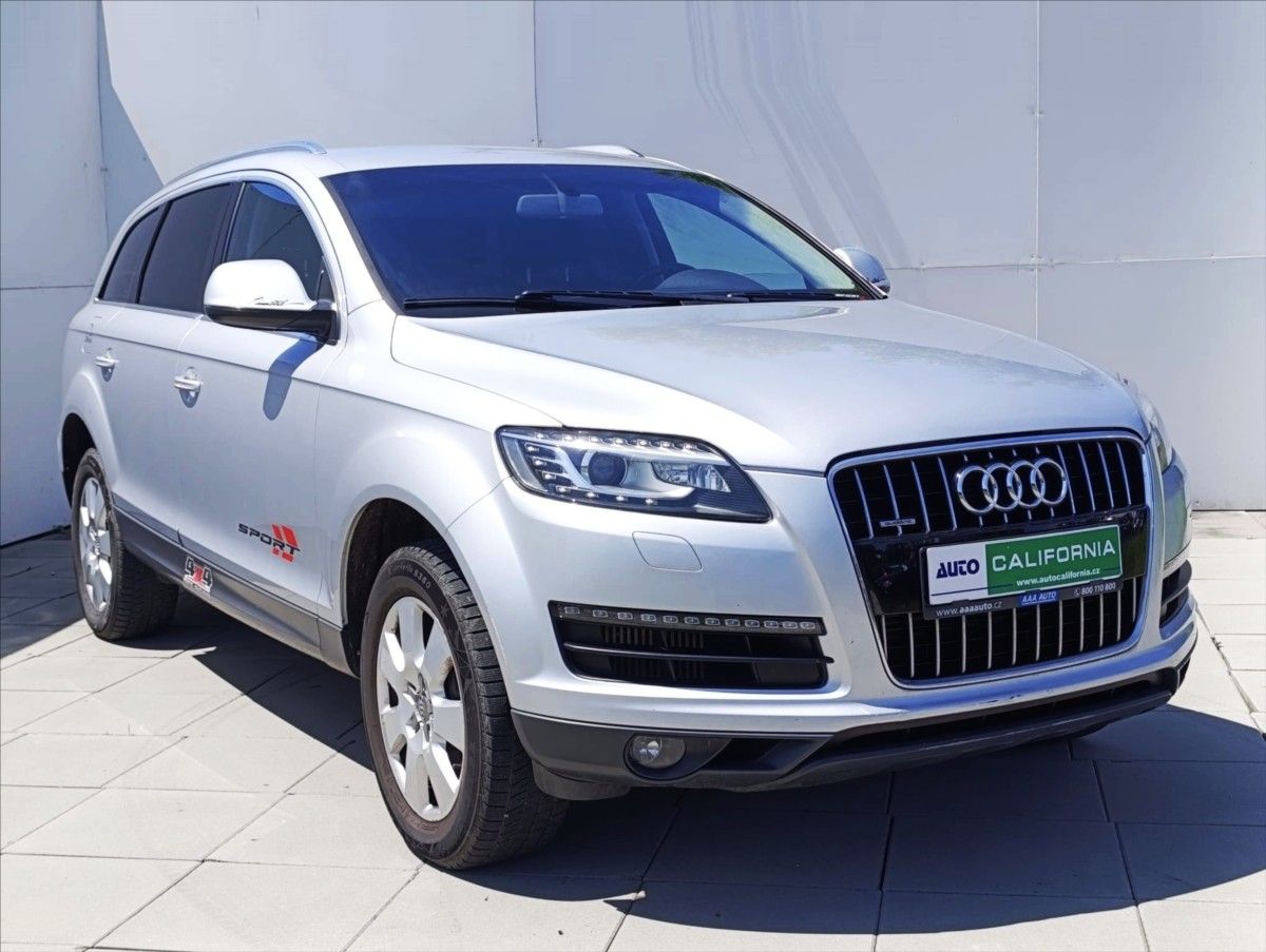 Audi Q7, 3,0 TDi Quattro Autom.7Míst ČR - fotka 4