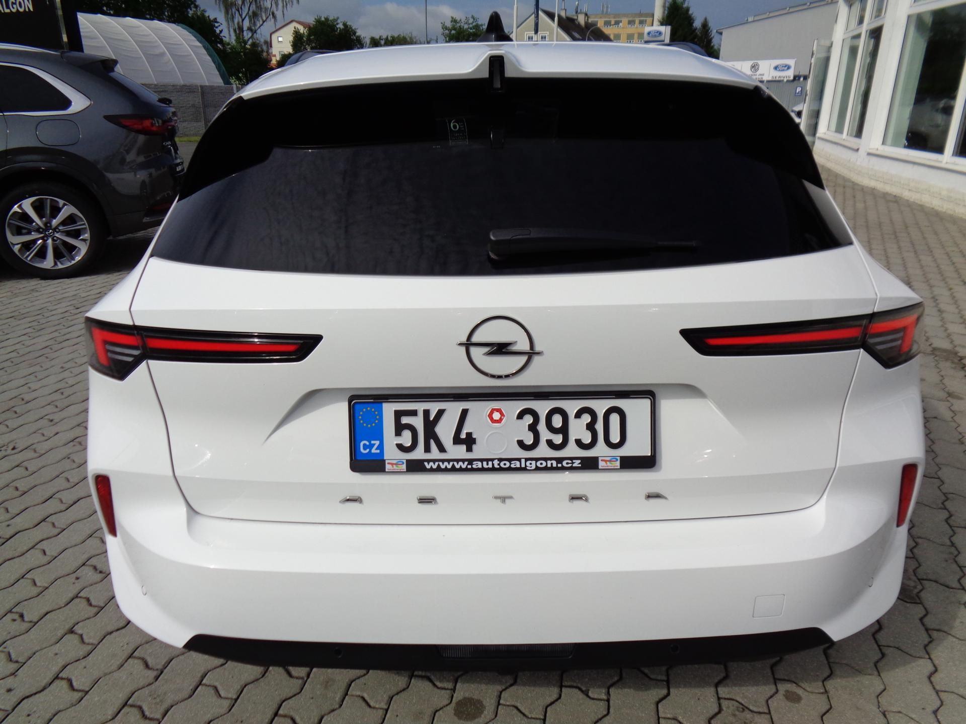 Opel Astra, 1,2T SportsTourer,sada Komfort - fotka 4