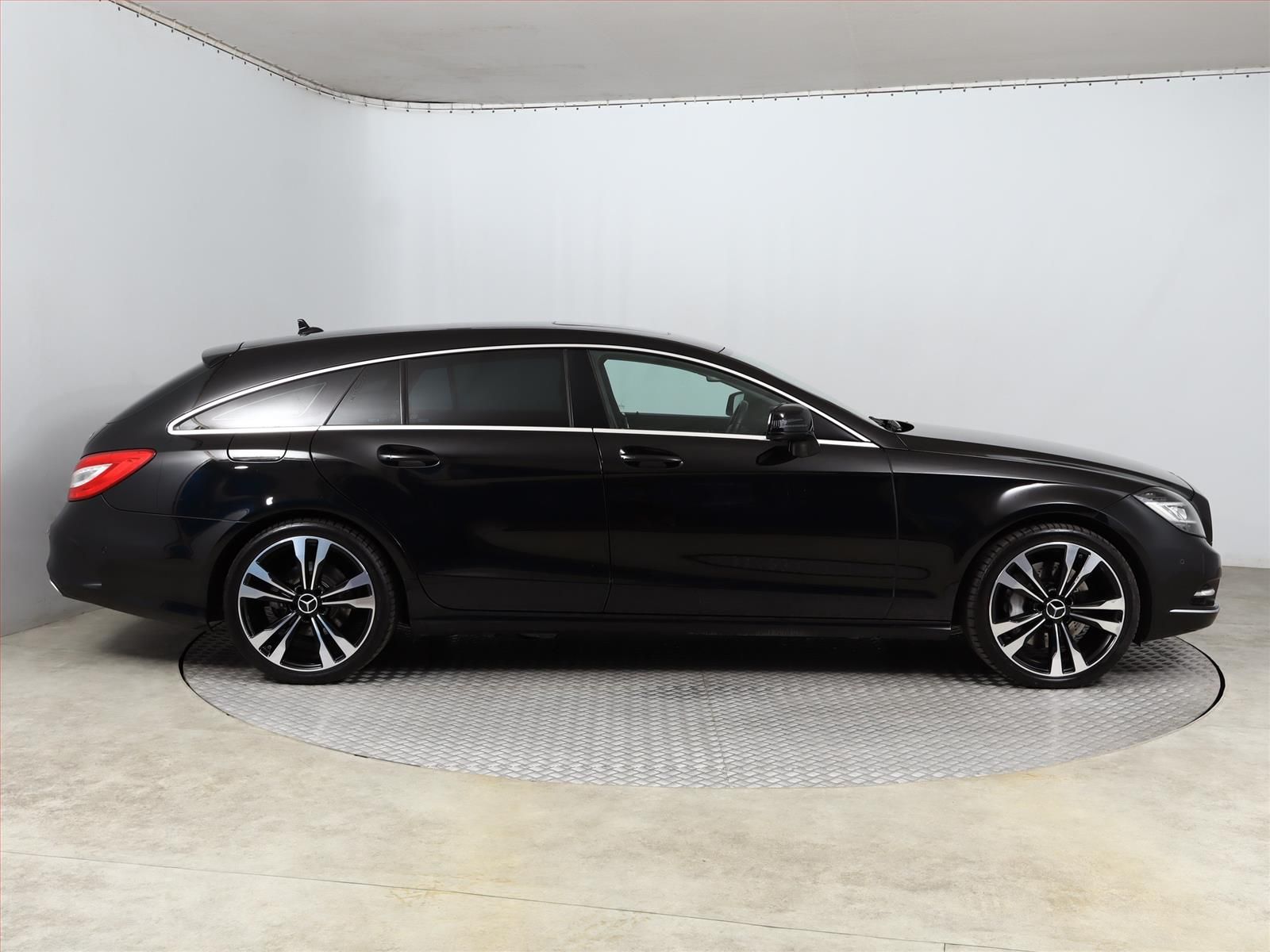 Mercedes-Benz CLS, 350 CDI 4MATIC, 4X4, Automat - fotka 6