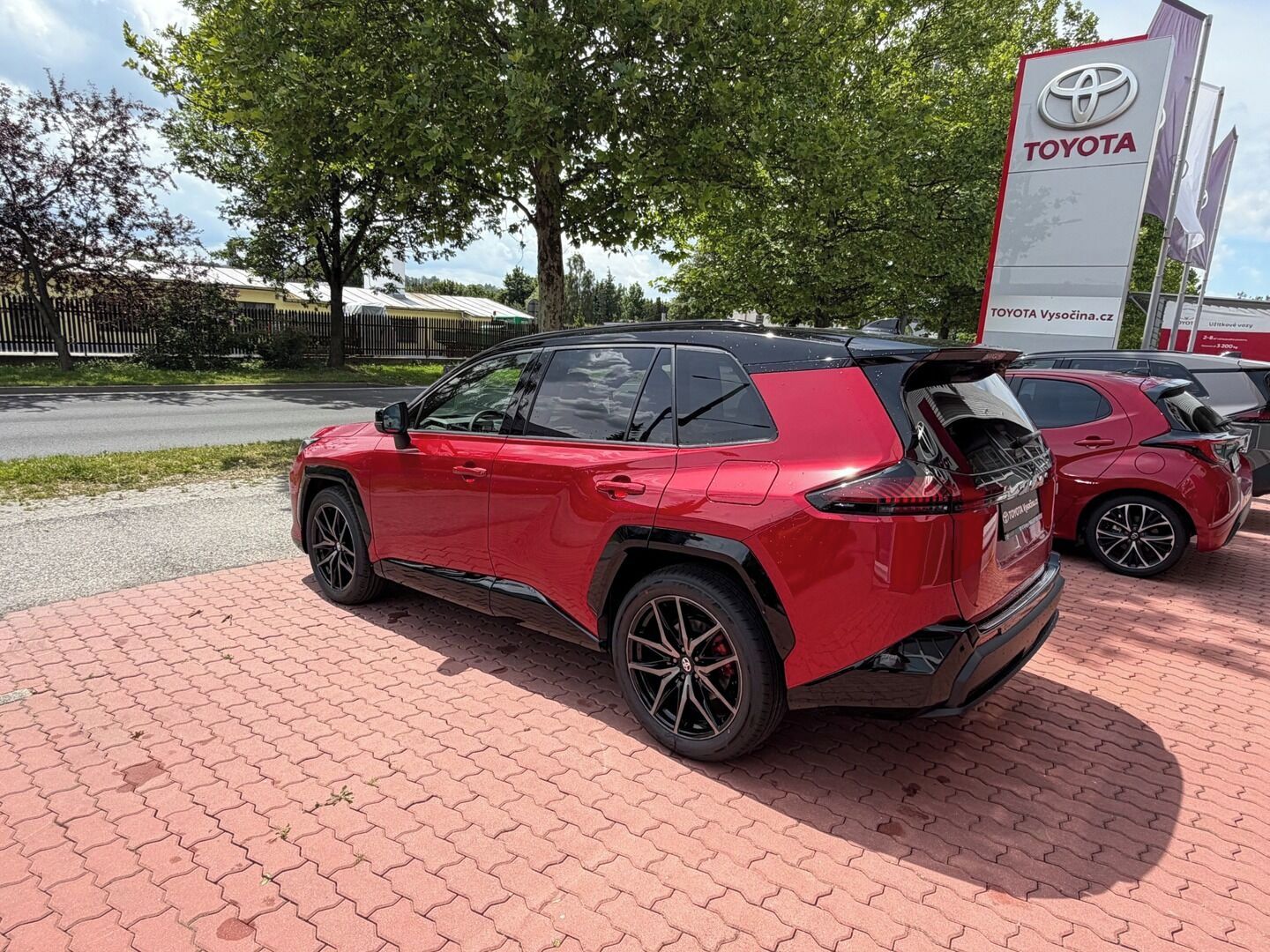 Toyota Rav4, 2.5 Hybrid CVT 4x4 GR Sport - fotka 6
