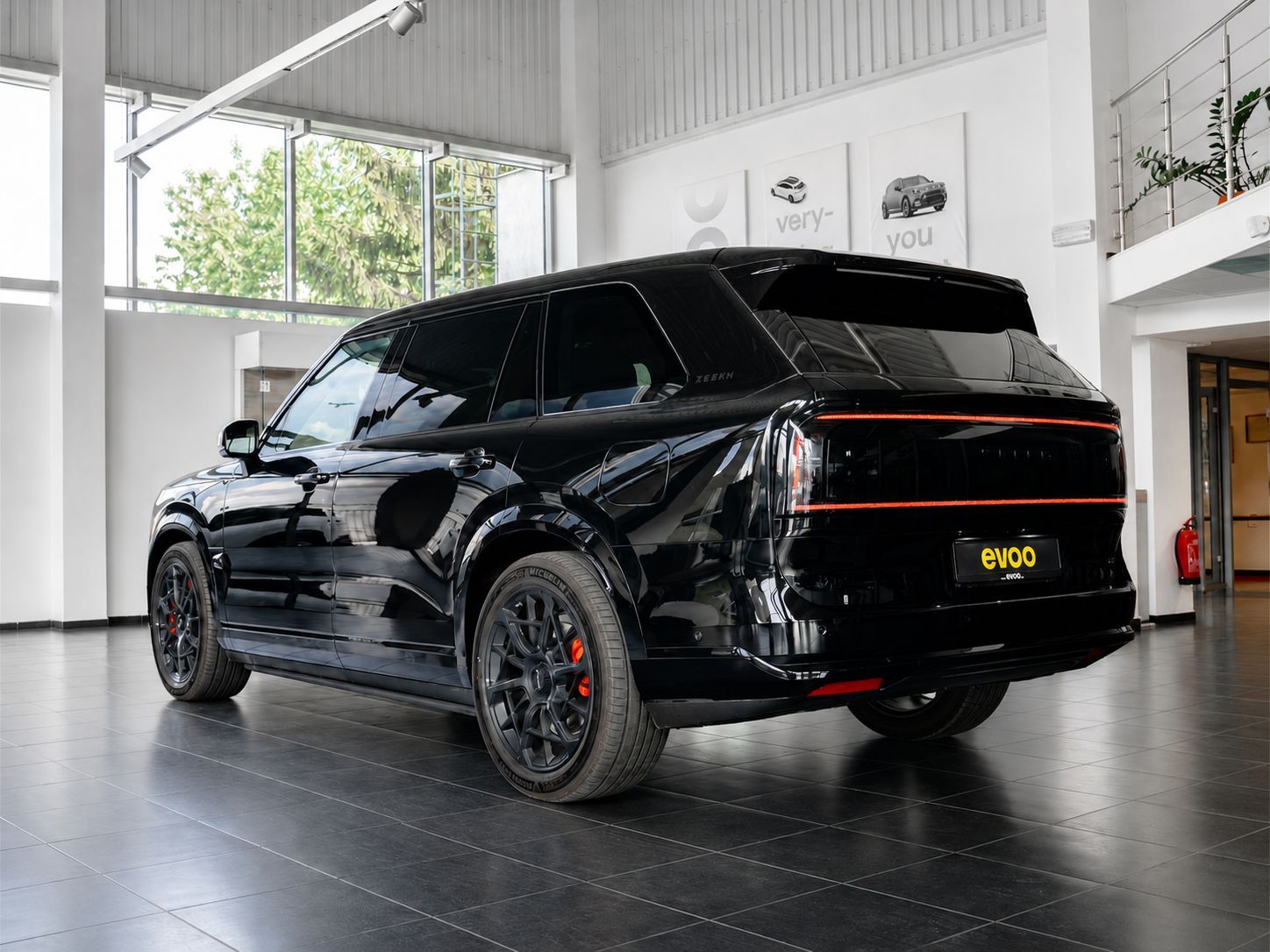 Zeekr 9X, Ultra 70kWh Hyper-SUV 4WD - fotka 6
