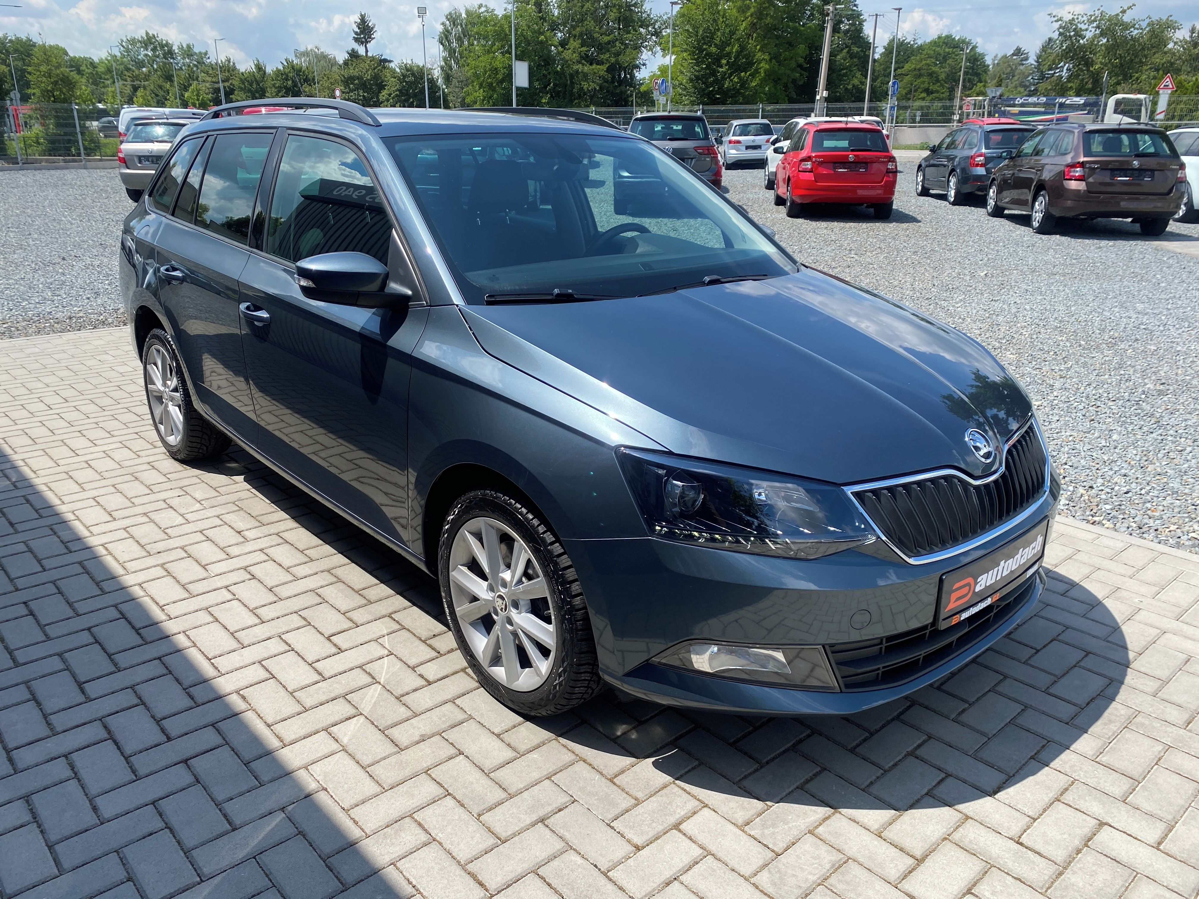 Škoda Fabia, 1.2 TSI 81kW -1xMAJ.-STYLE-LED - fotka 6
