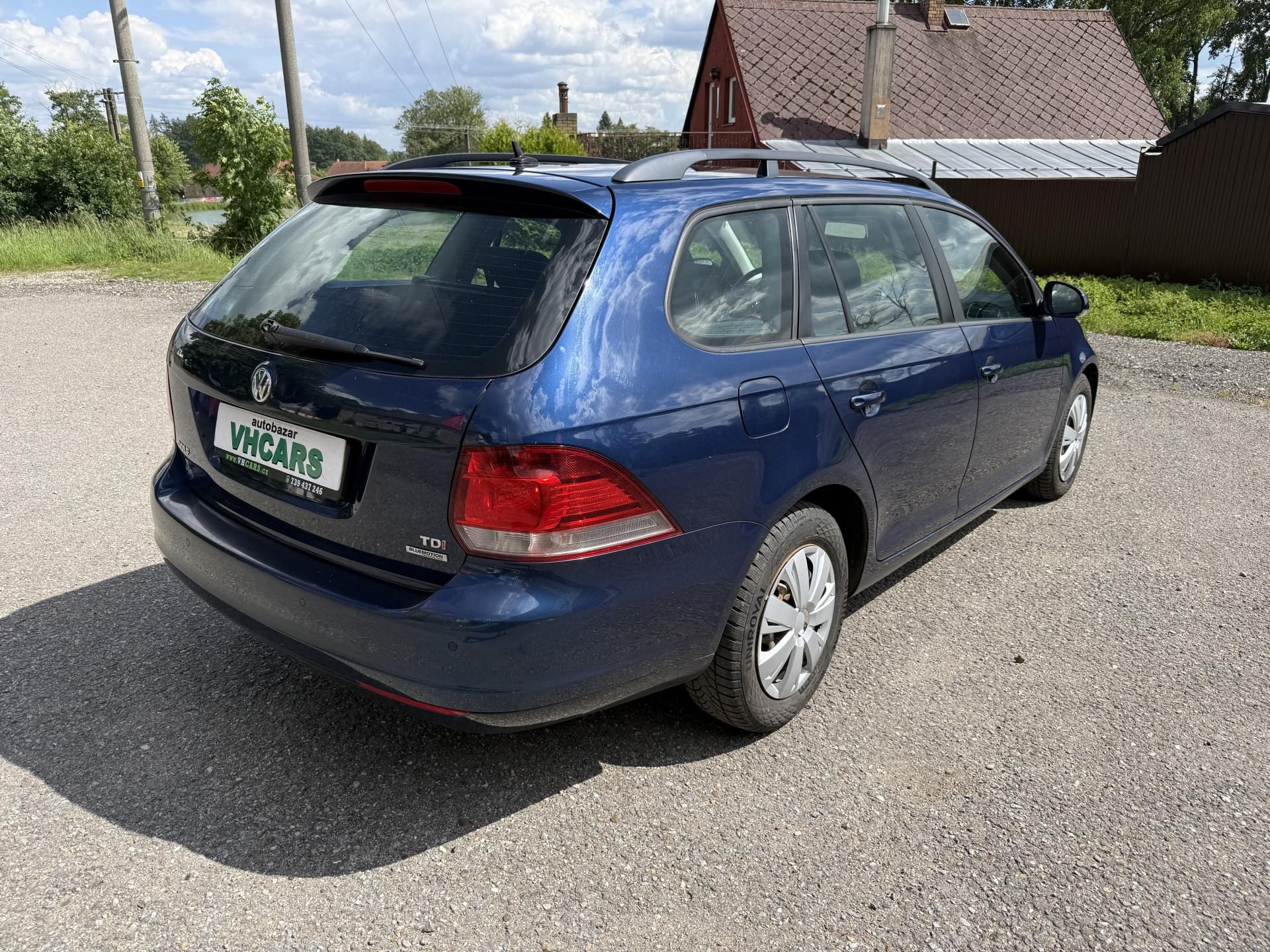 Volkswagen Golf, 1,6TDI 77kW Klimatizace - fotka 4