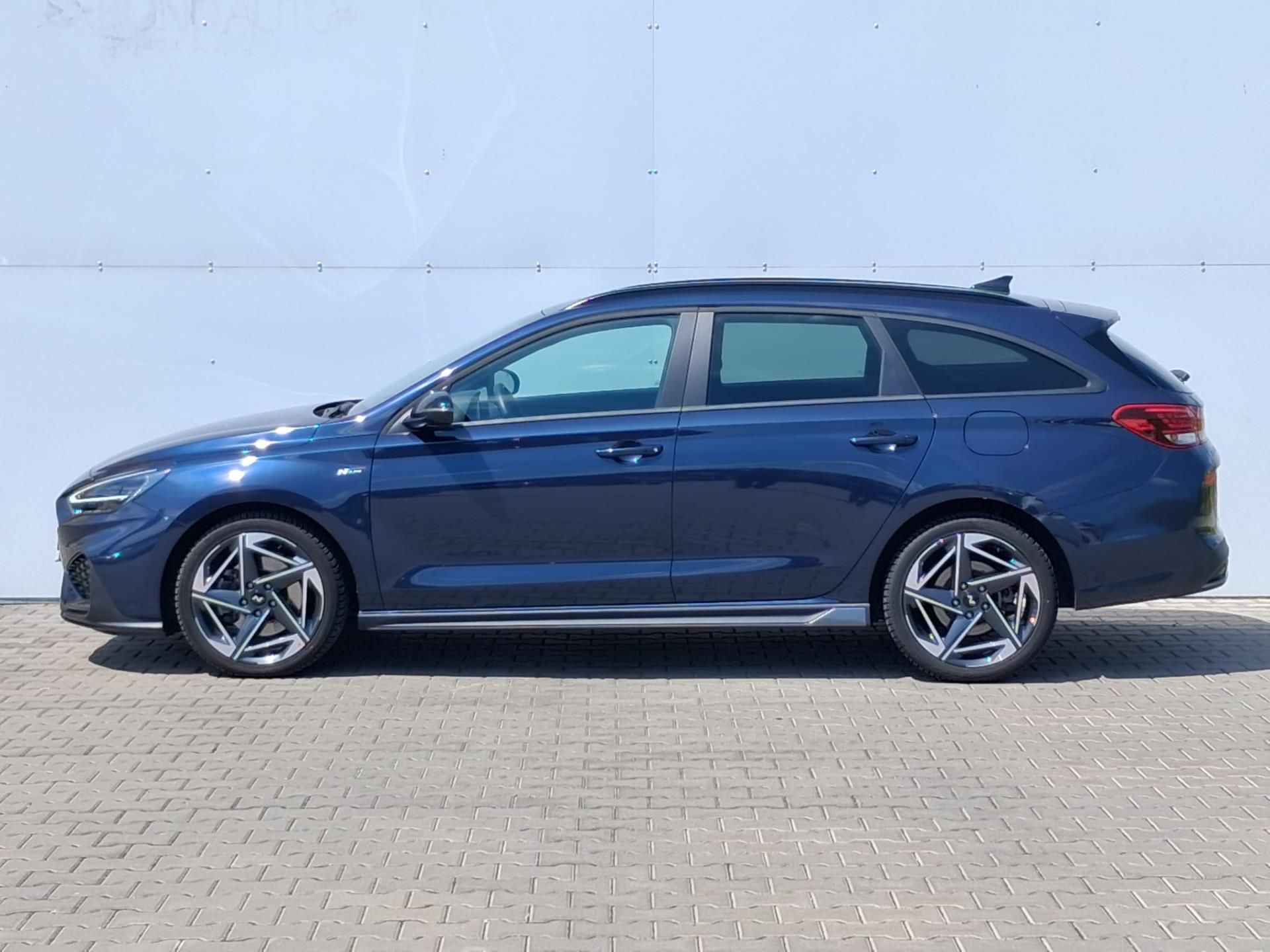 Hyundai i30, 1.5 T-GDI MHEV DCT N-Line - fotka 3