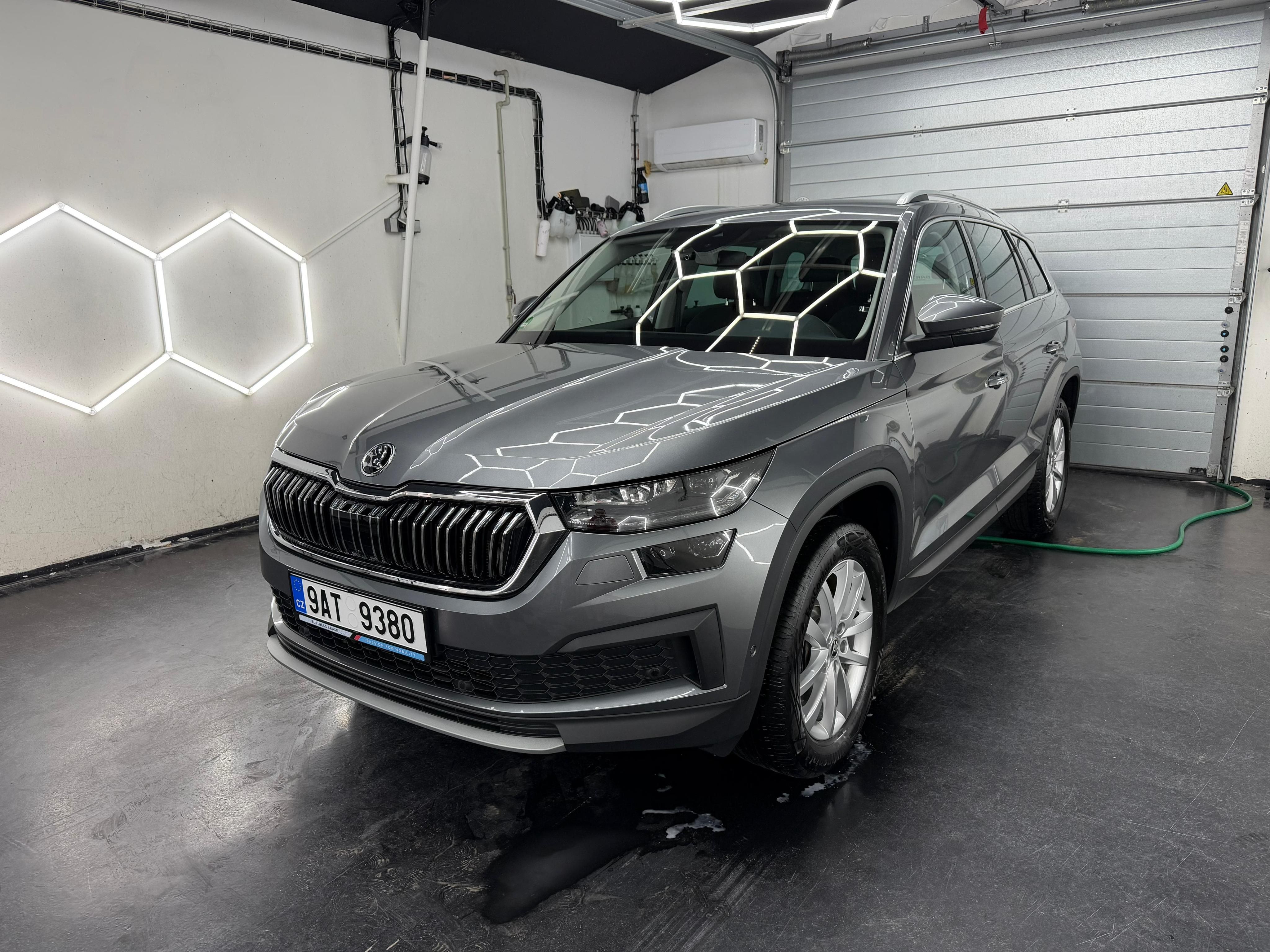 Škoda Kodiaq, 2.0 TDI 4x4 STYLE MATRIX LED - fotka 2