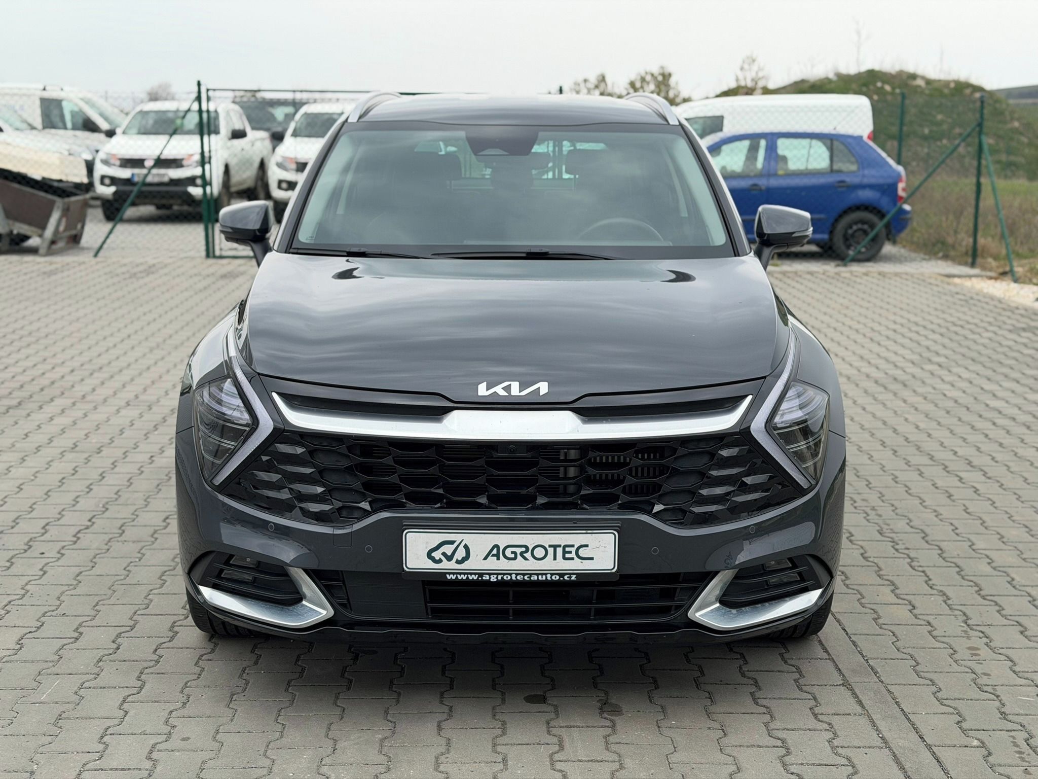 Kia Sportage, 1.6 T-GDI HEV 169 kW TOP - fotka 2