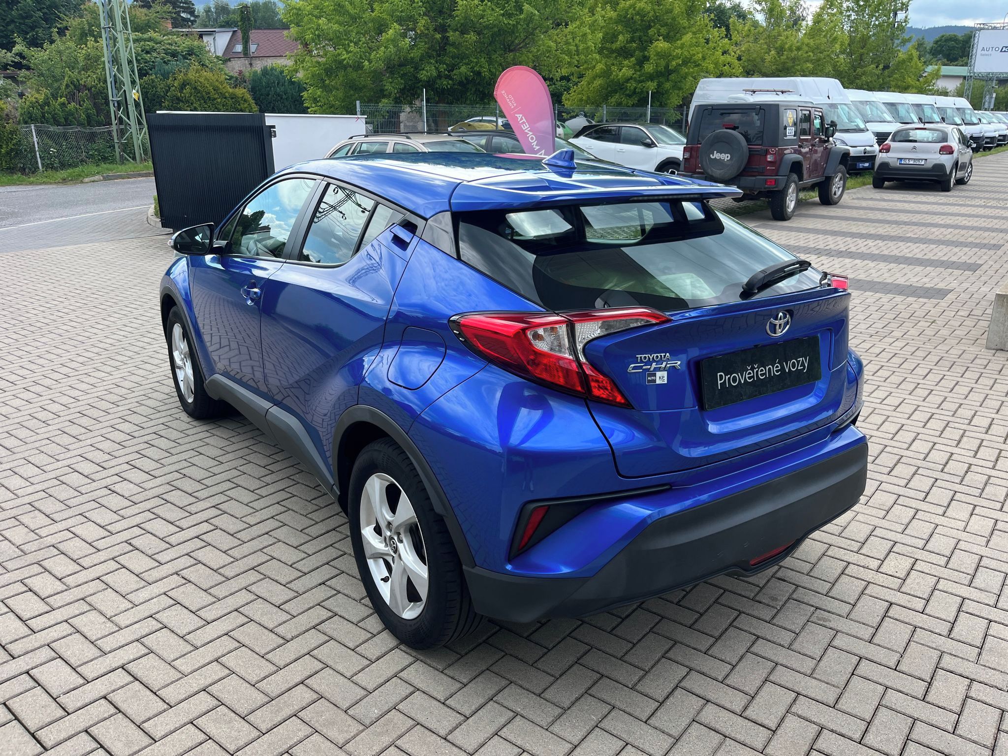 Toyota C-HR, 1,2 Turbo 116k Active Navi - fotka 4