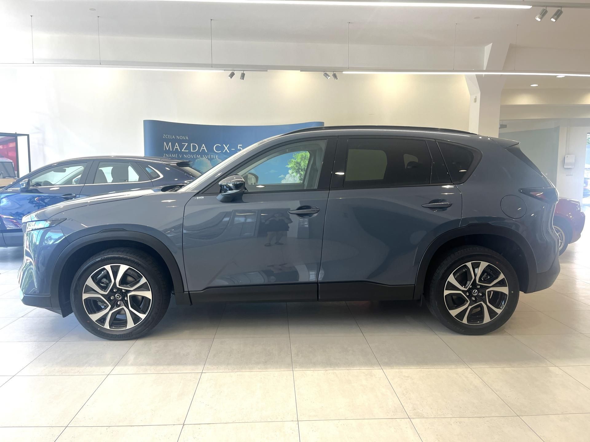 Mazda CX-5, 2.5L G140 6AT AWD Centre-Line - fotka 4