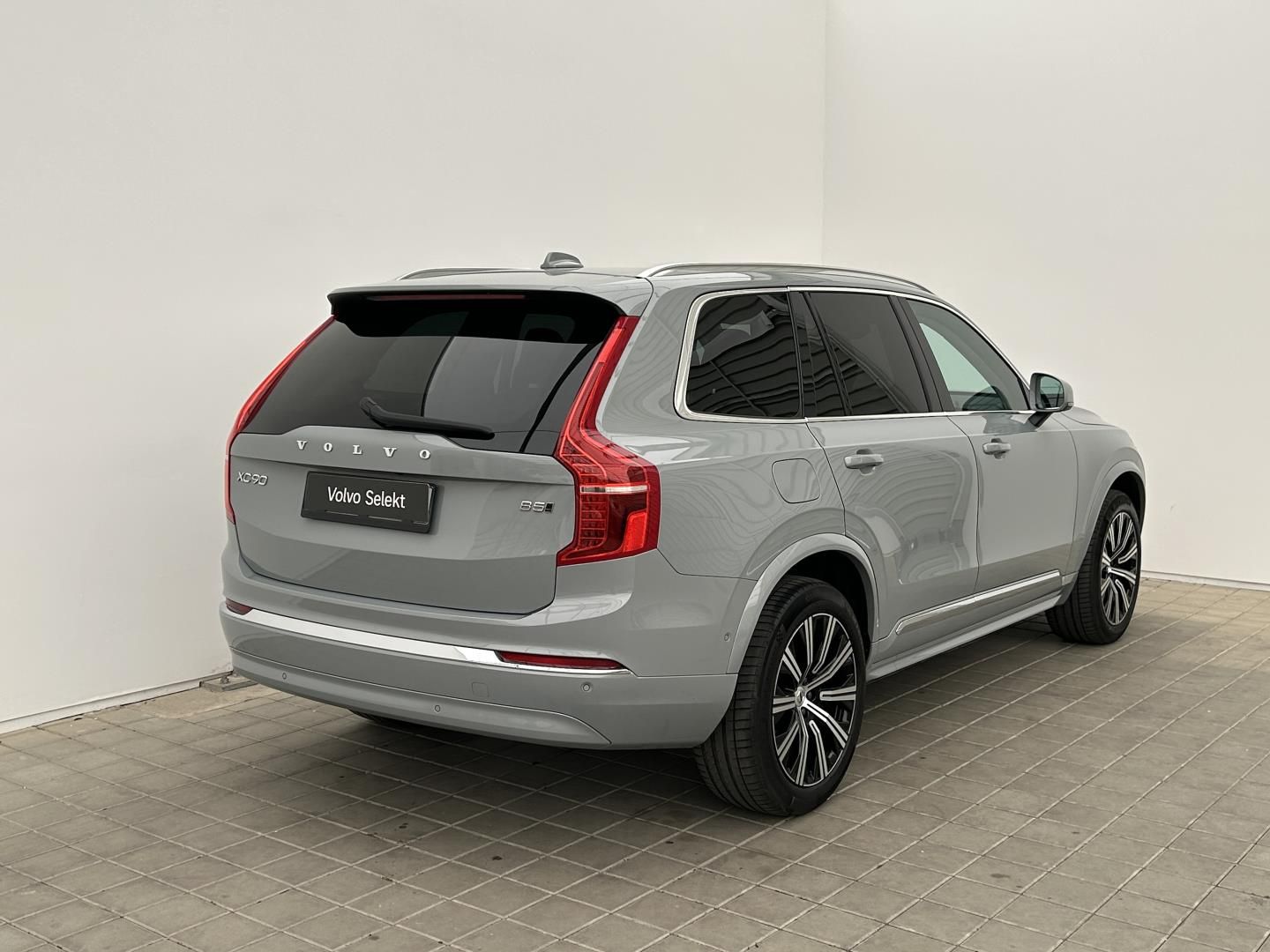 Volvo XC90, 2.0B5 184kW 4x4  Plus - fotka 6