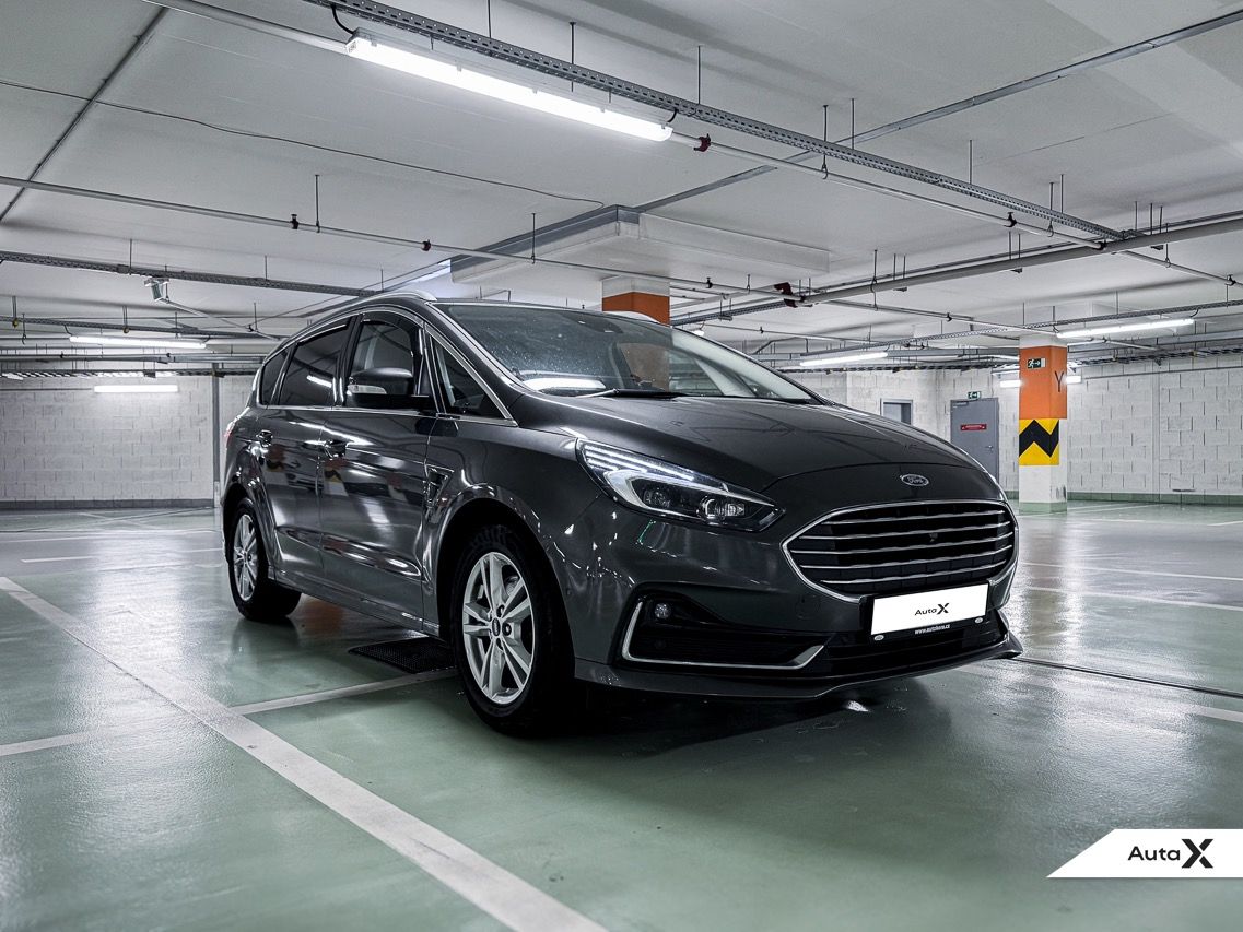 Ford S-MAX, 2.0 EcoBlue Titanium 110 kW - fotka 4