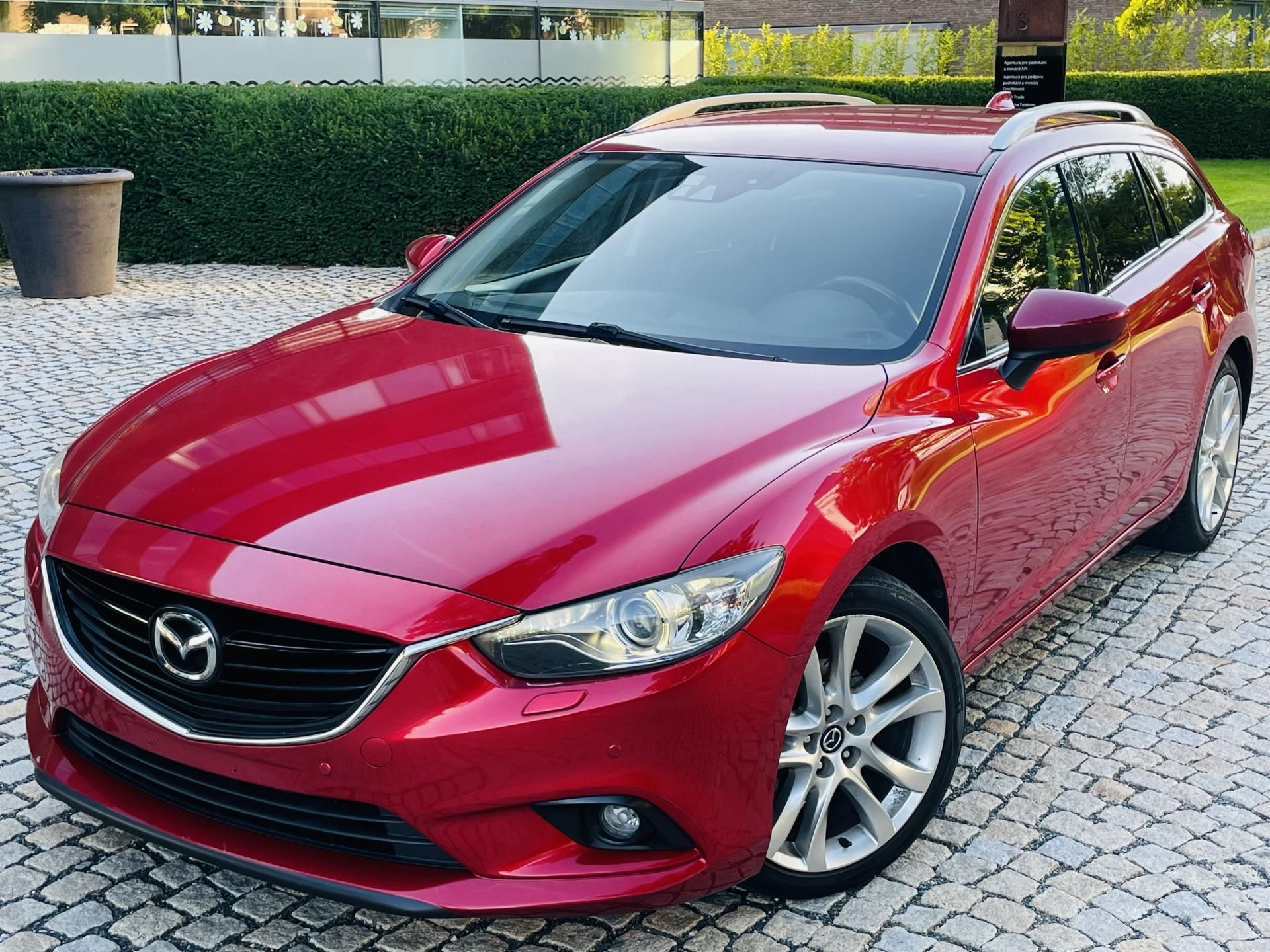 Mazda 6, 2.0i MANUÁL 1MAJITEL SERVISKA - fotka 2