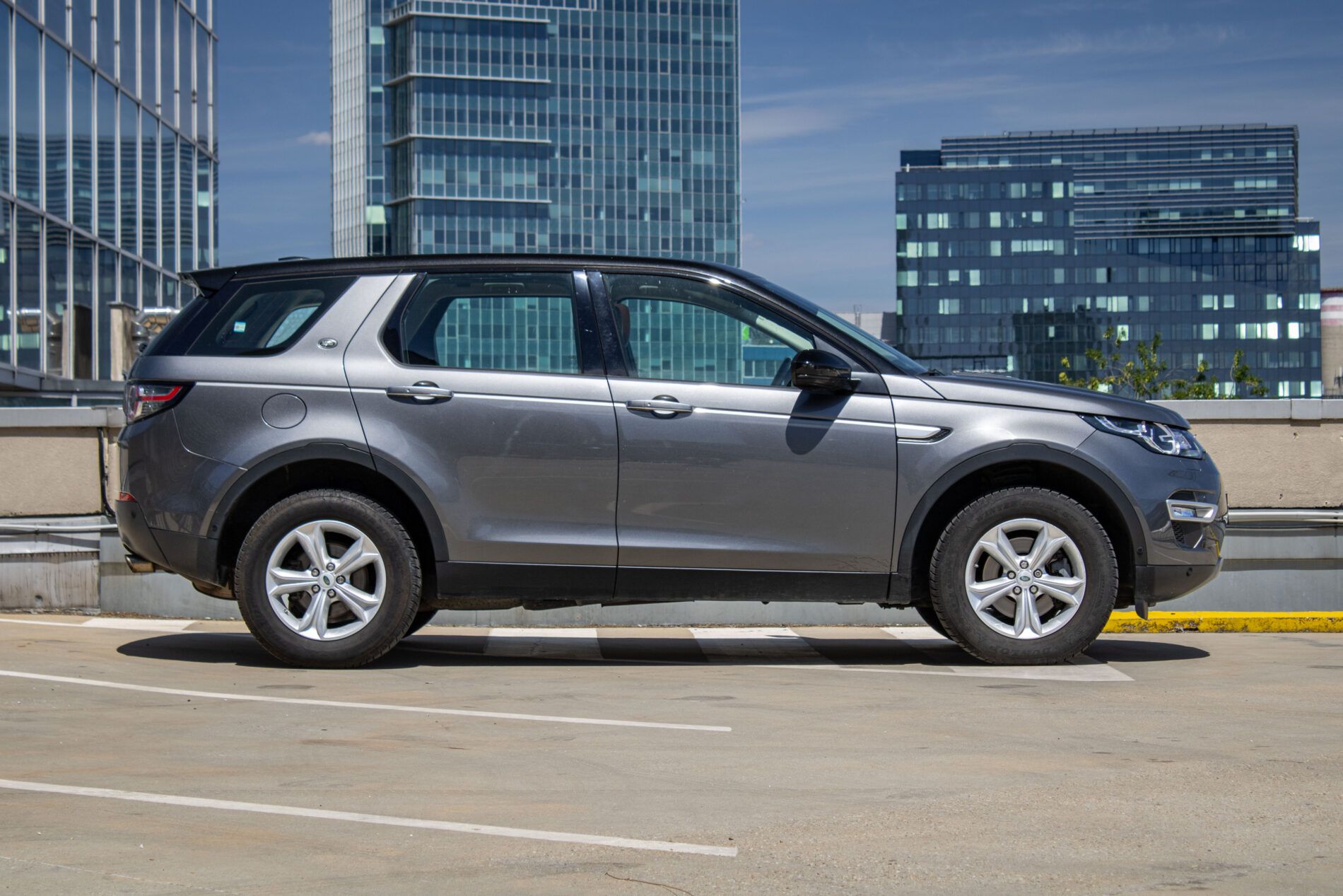 Land Rover Discovery - fotka 4