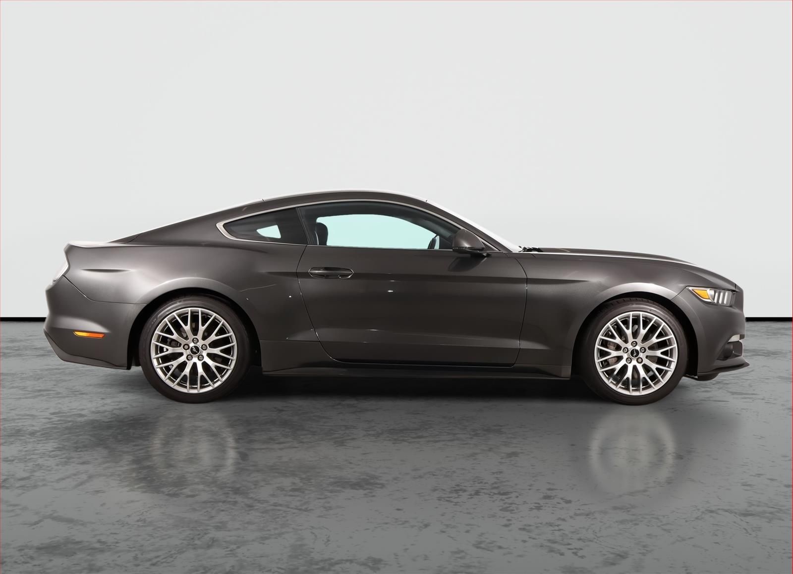 Ford Mustang, 2.3 EcoBoost, Automat - fotka 6