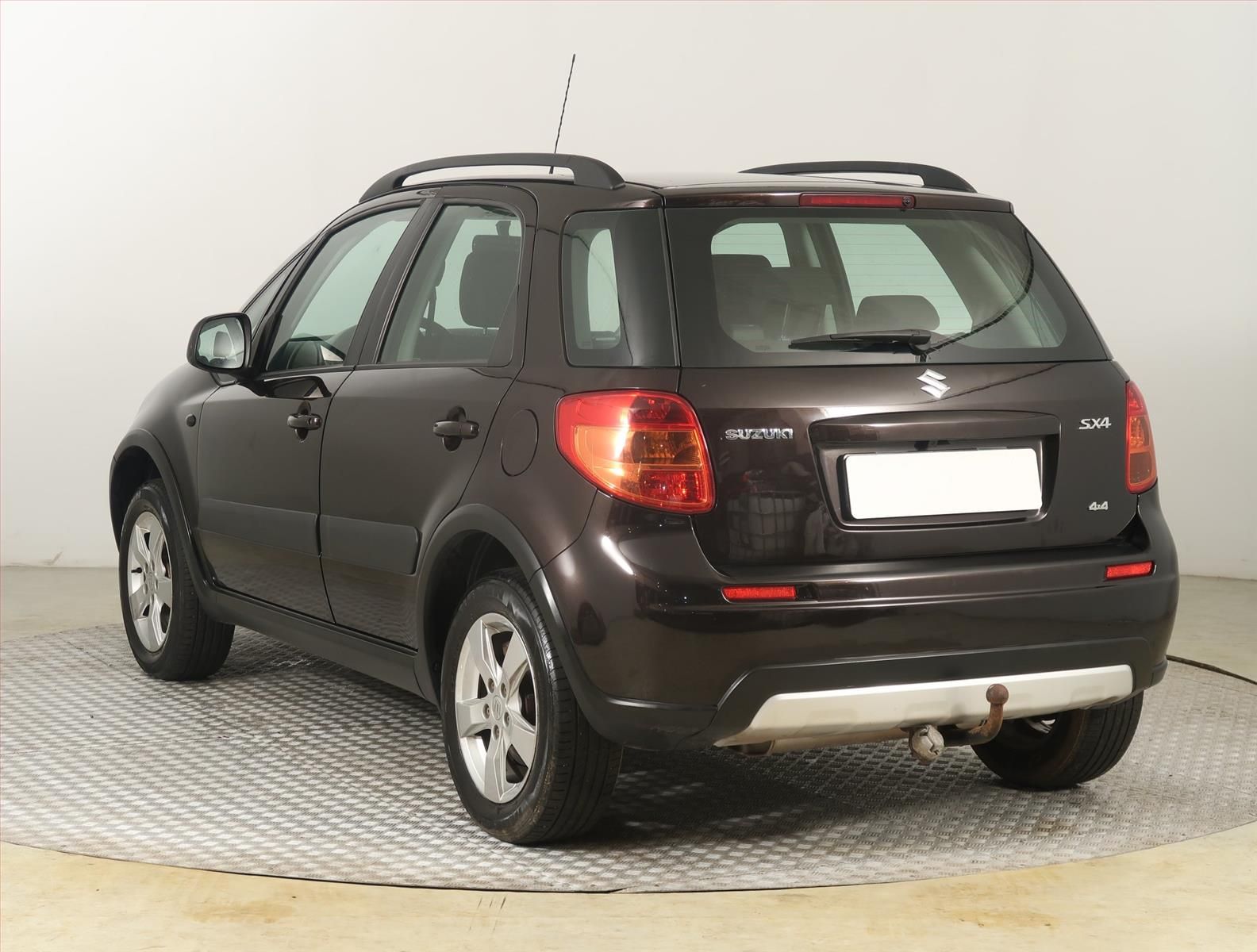 Suzuki SX4, 1.6 VVT, 4X4, ČR,1.maj, Navi - fotka 4