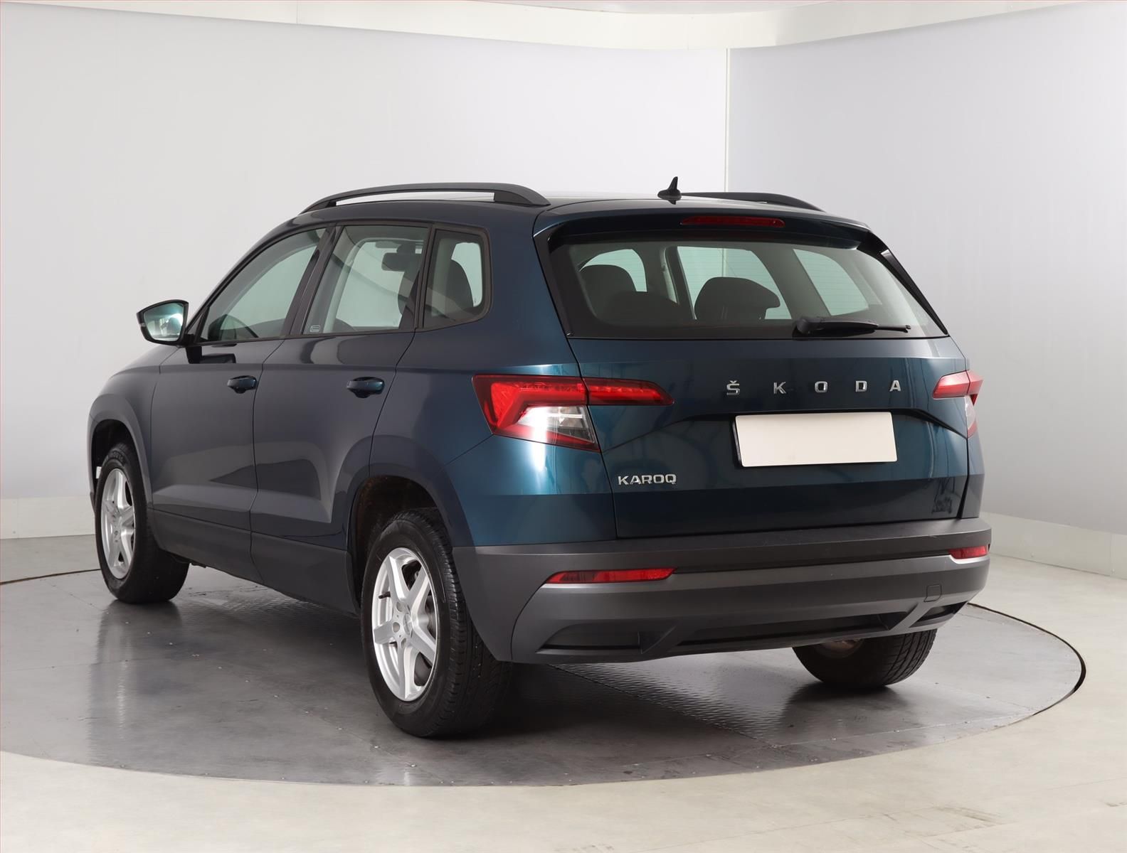 Škoda Karoq, 1.6 TDI, Serv.kniha - fotka 4