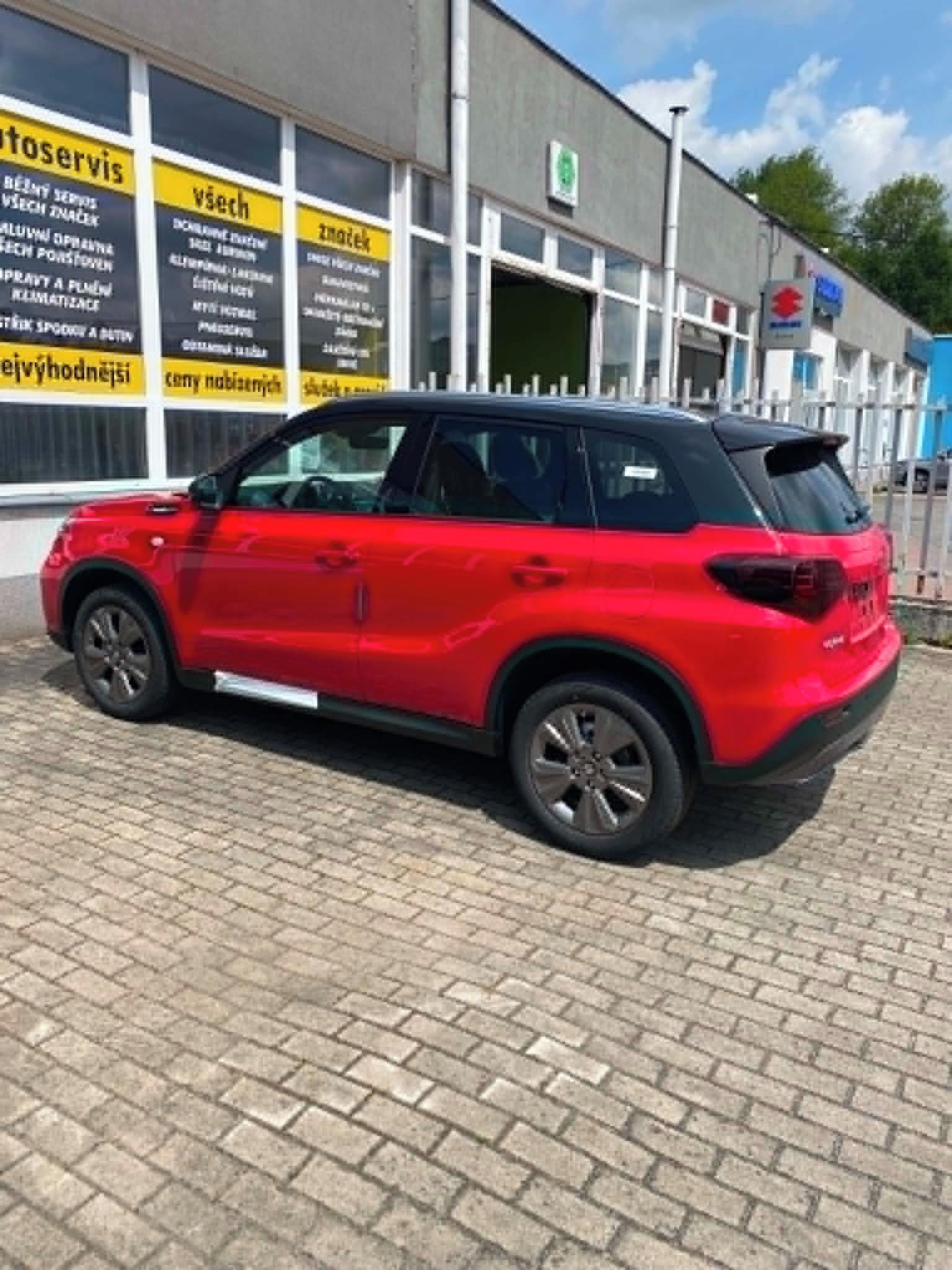 Suzuki Vitara, 1.4 Premium 4x4 Hybrid A9H - fotka 2