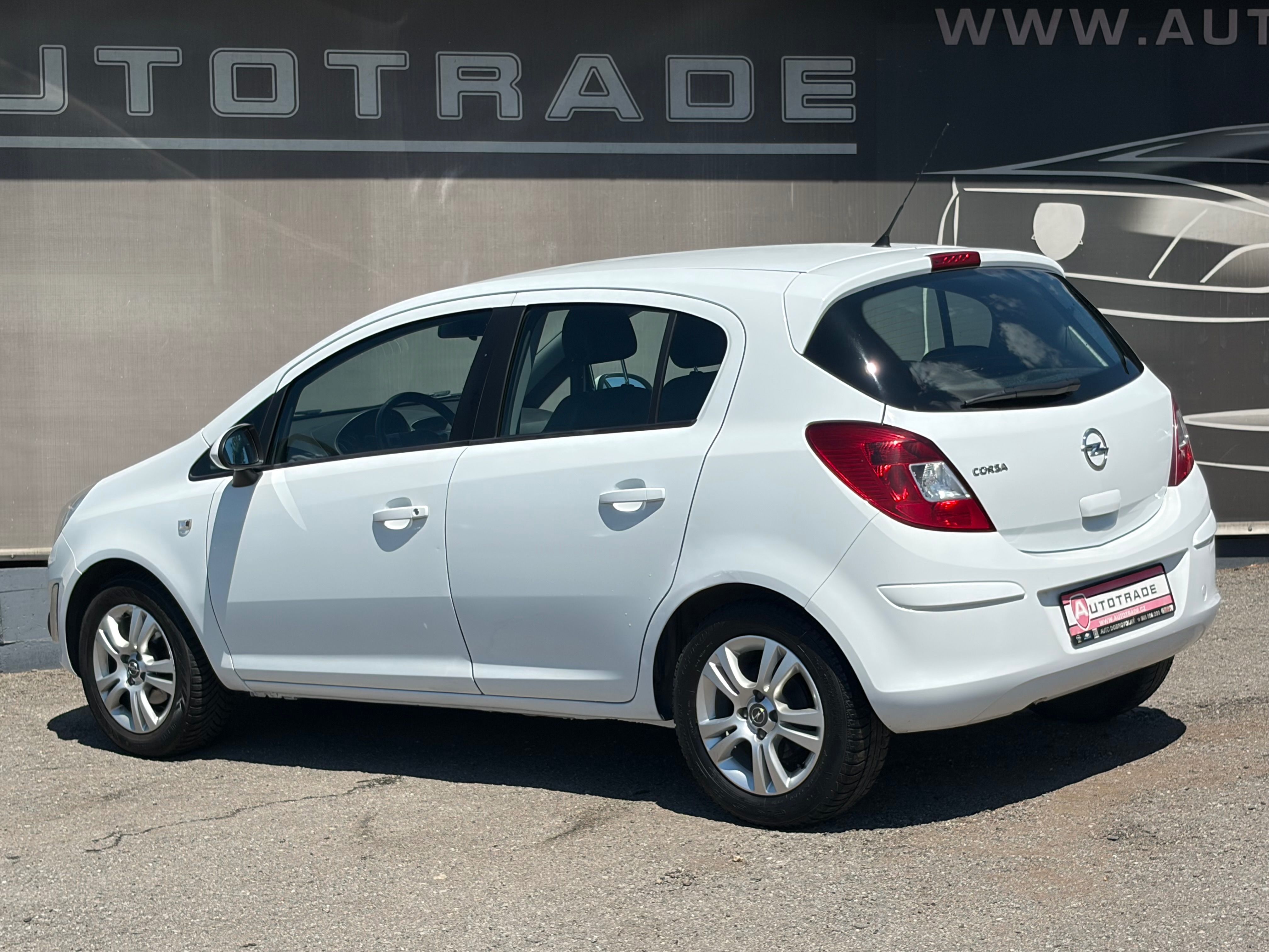 Opel Corsa, 1.2i 63kW, ČR, KLIMA, 80tis.KM - fotka 3