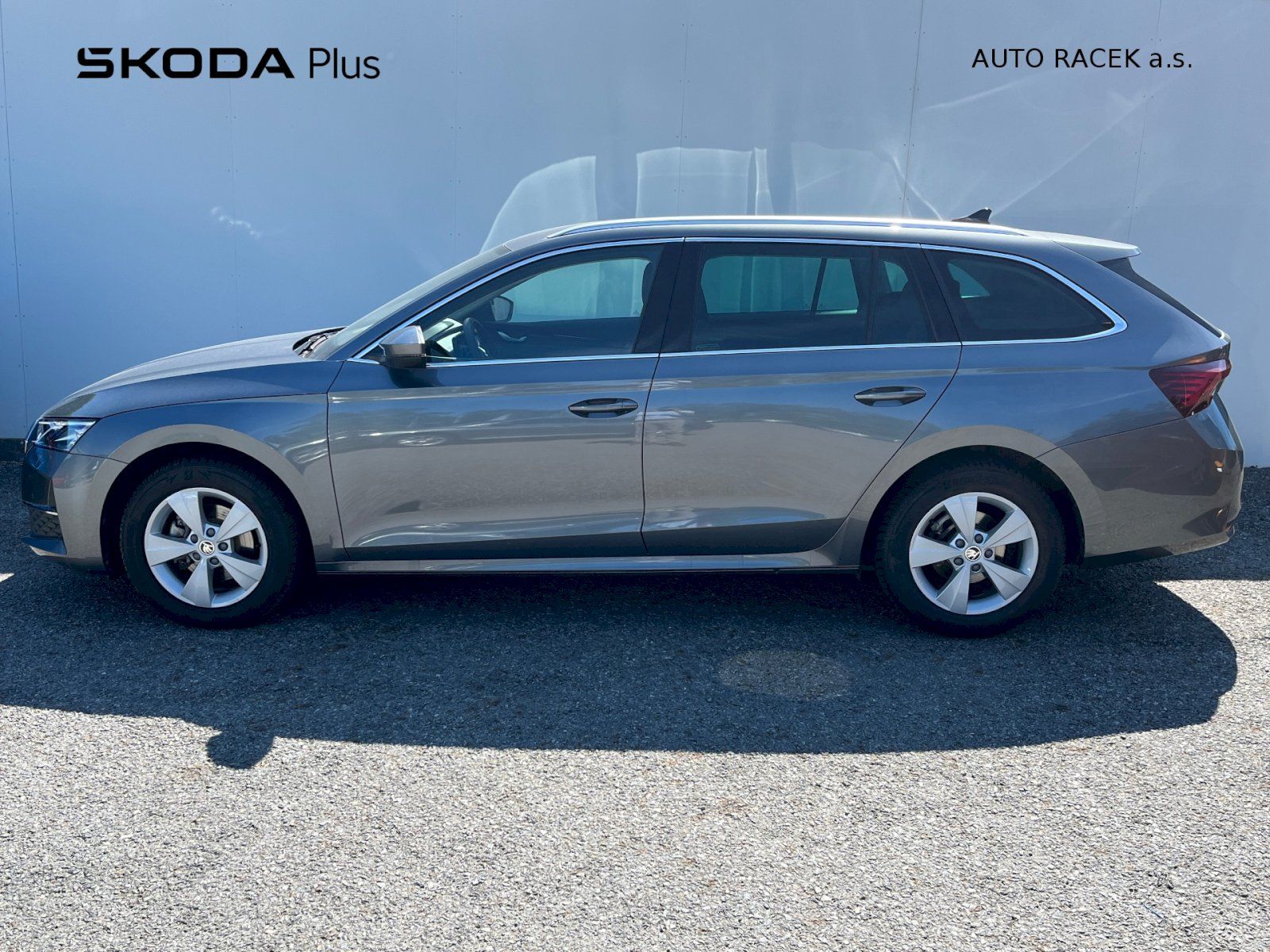 Škoda Octavia, 2.0 TDI 110kW DSG Top Selectio - fotka 3
