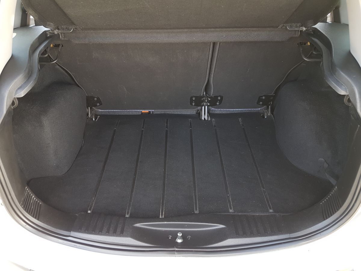 Ford Fusion, 1.4i 59KW KLIMA - fotka 6
