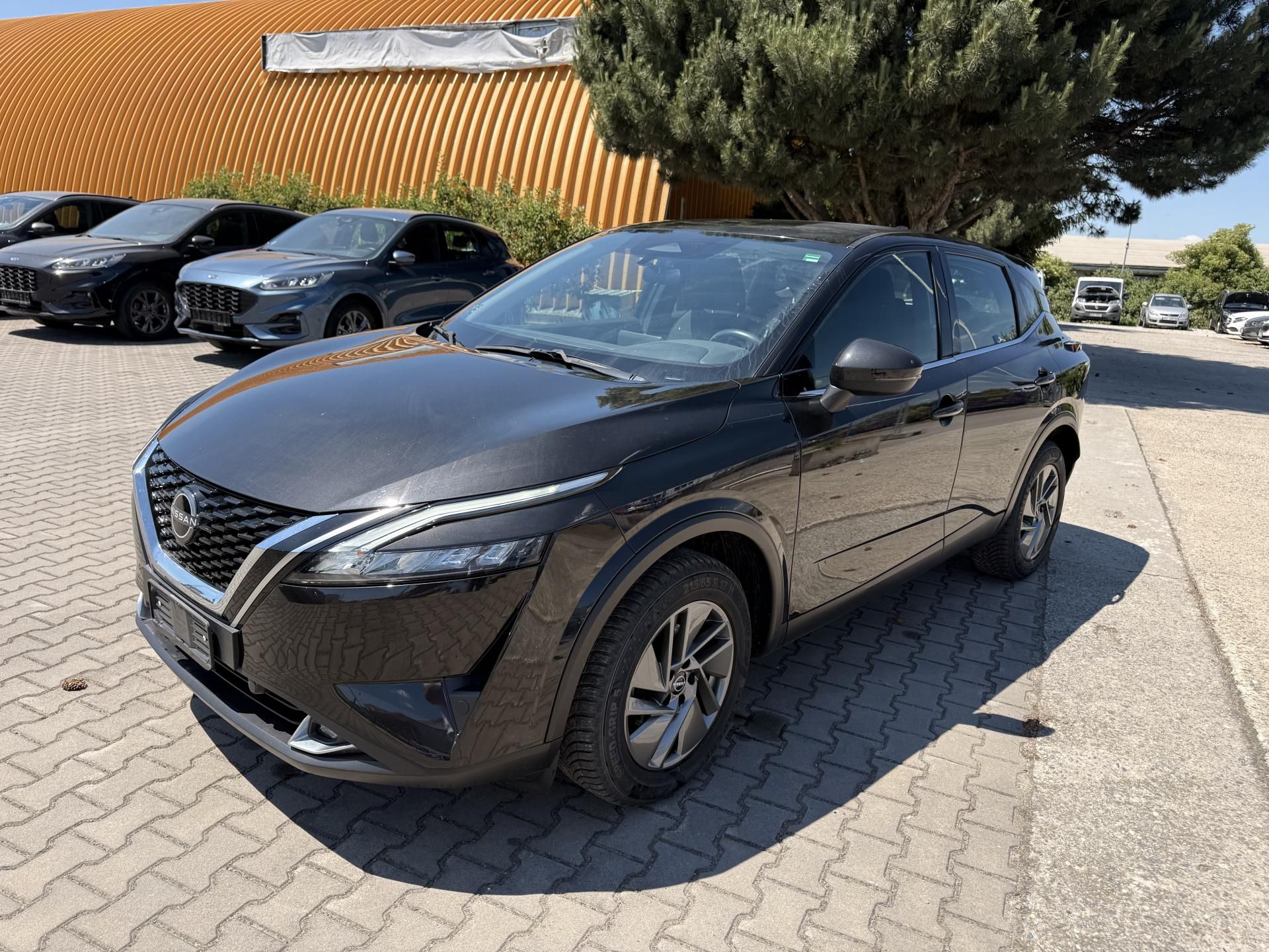 Nissan Qashqai, 1.3 MHEV,140PS,ZÁRUKA - fotka 5
