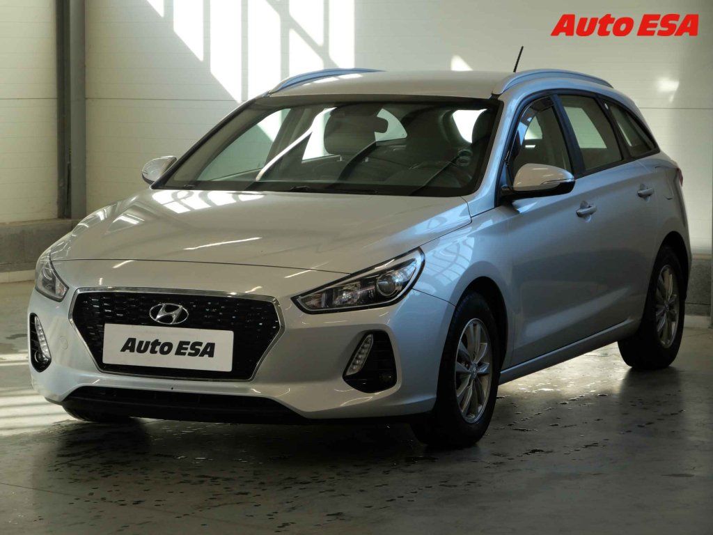 Hyundai i30, 1.6crdi,ČR - fotka 3