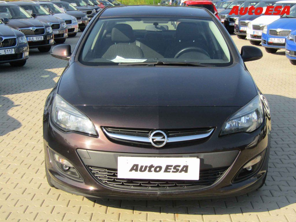 Opel Astra, 1.6 i - fotka 2