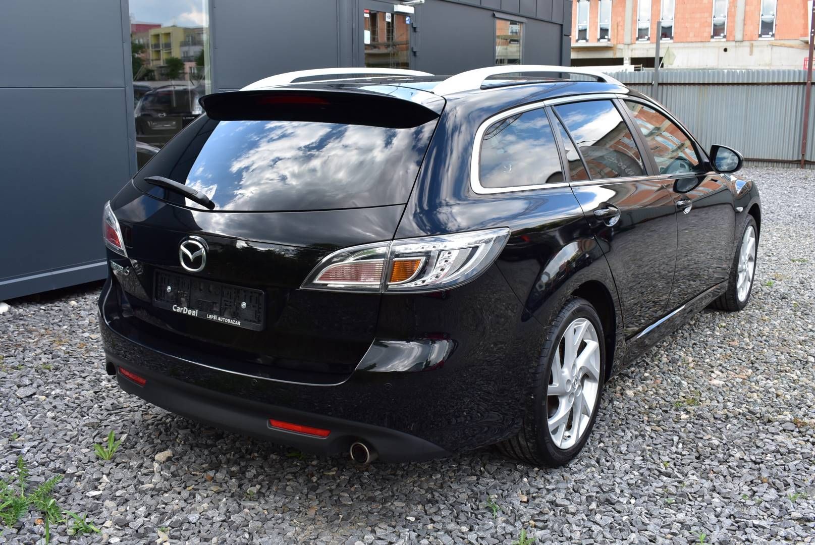 Mazda 6, 2,5 16V    SPORT+,BOSE,1.M,TOP - fotka 4