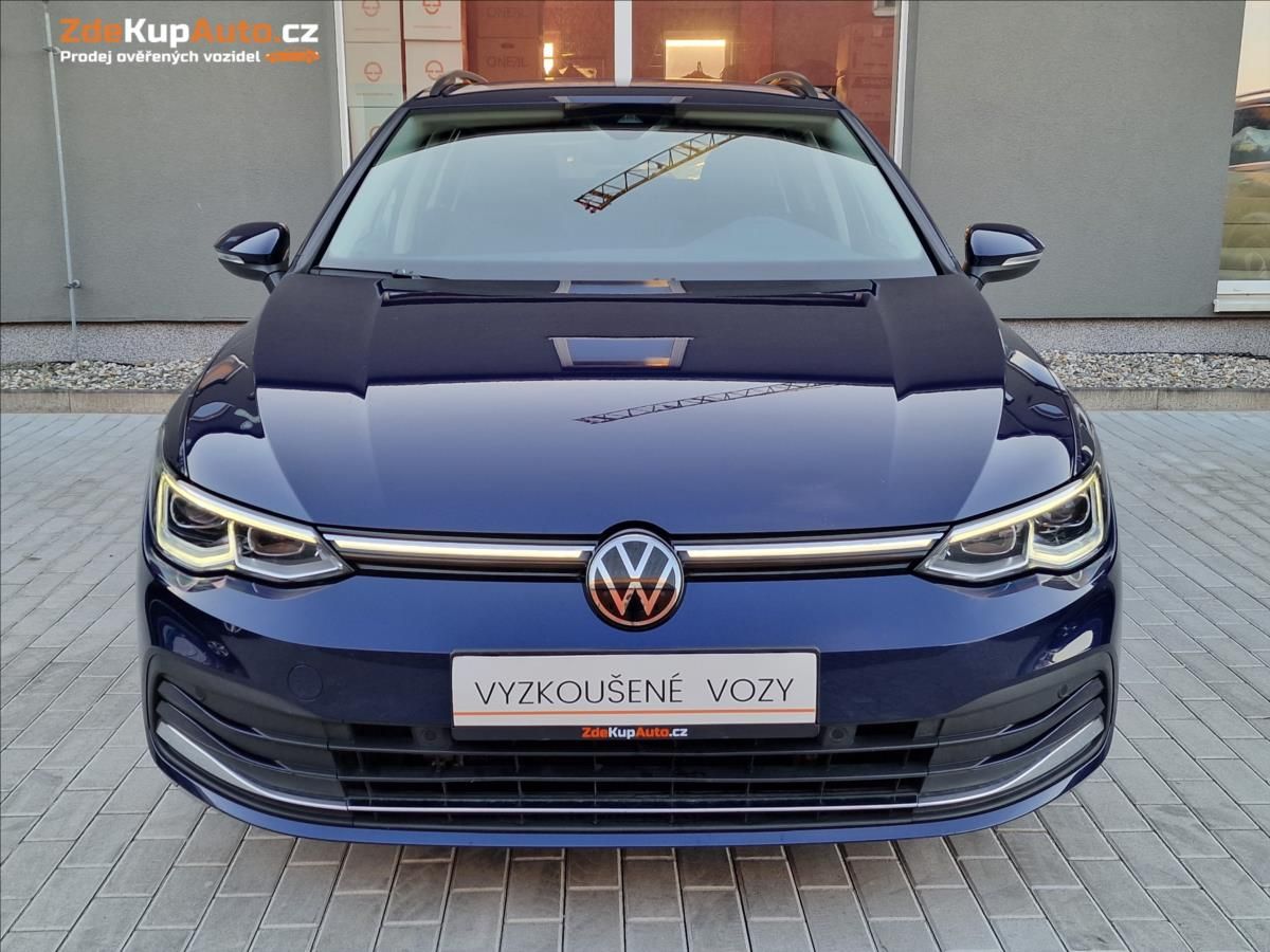 Volkswagen Golf, 1.5 TSI DSG Style, ČR, 1.Maj. - fotka 4