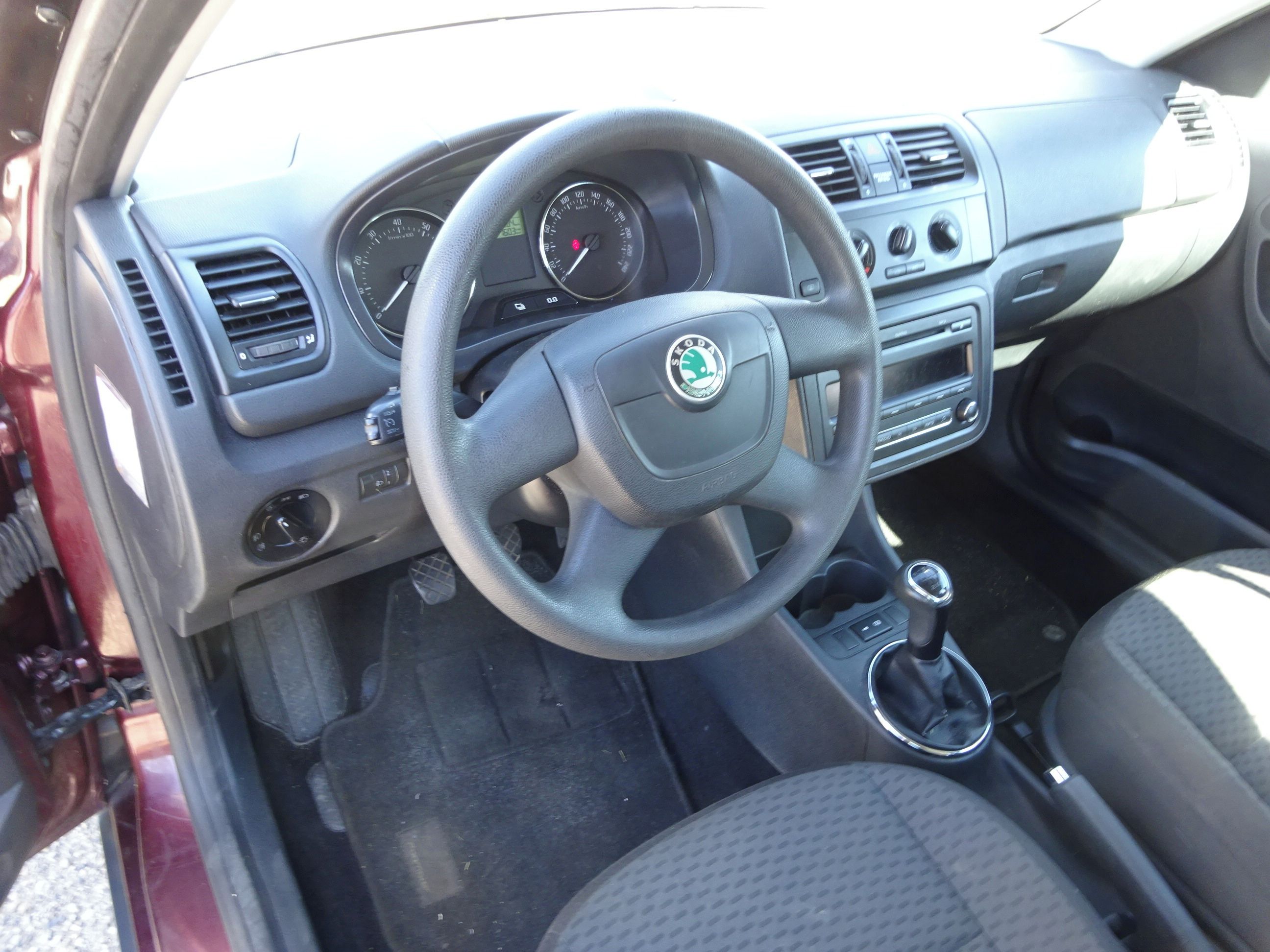 Škoda Roomster, 1.2 TSI (63 KW) ELEGANCE serv. - fotka 5