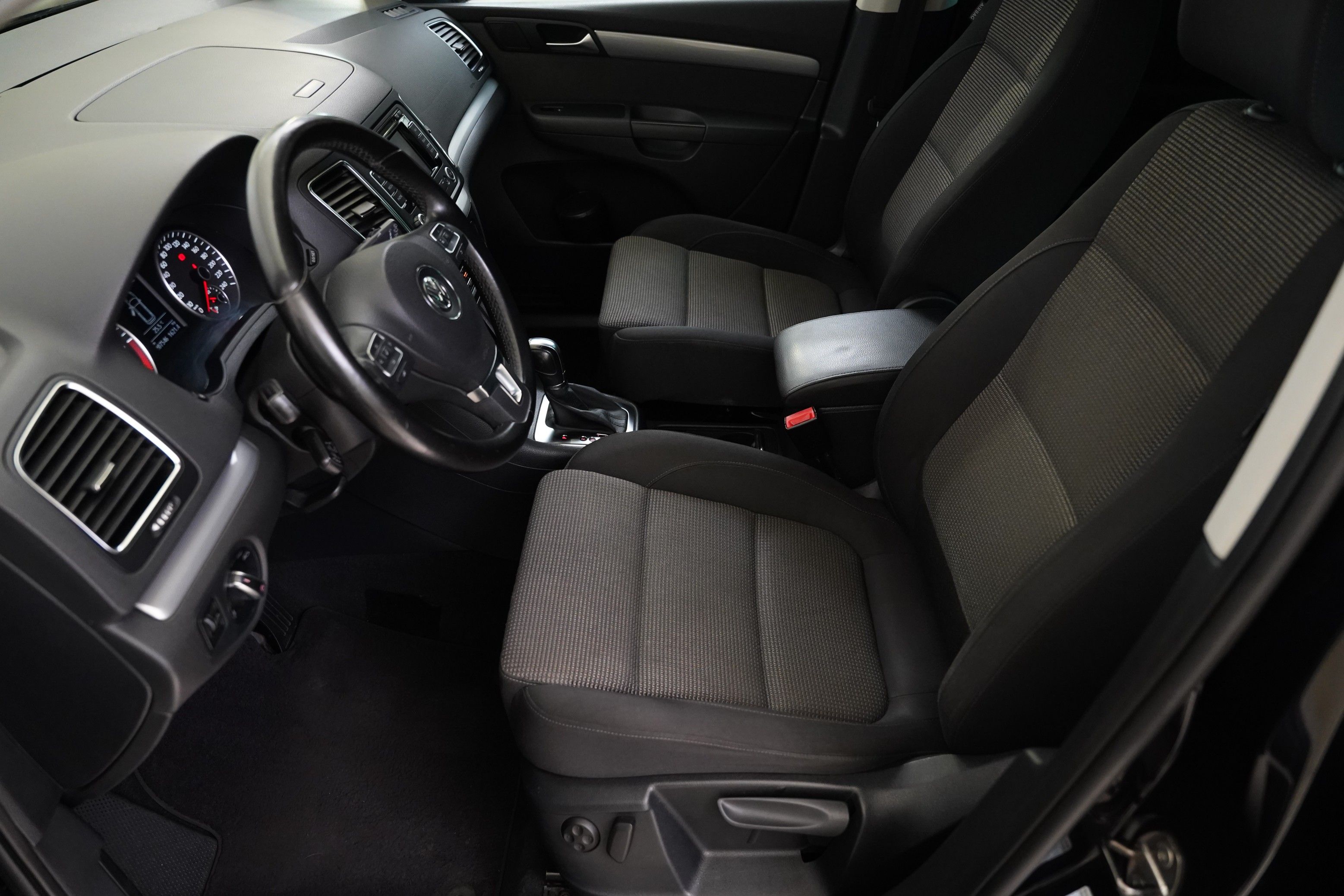 Volkswagen Sharan, 2.0 TDI 103 kW DSG Comfortline - fotka 6