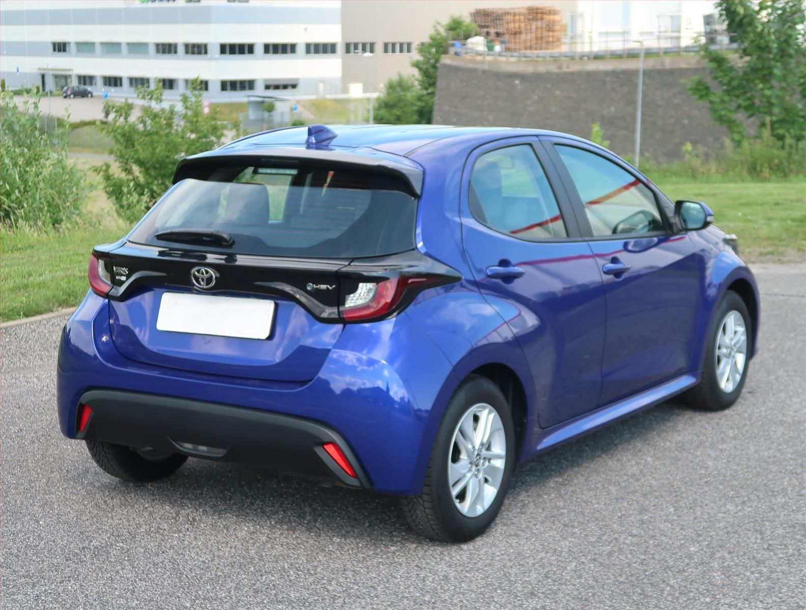 Toyota Yaris, 1.5 VVT-i Hybrid, Záruka - fotka 5