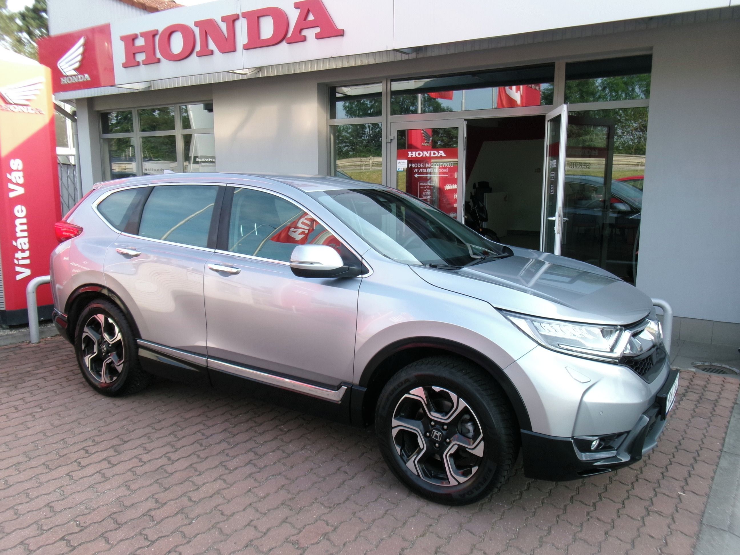 Honda CR-V, 172PS MT ELEGANCE PLUS, ČR - fotka 2