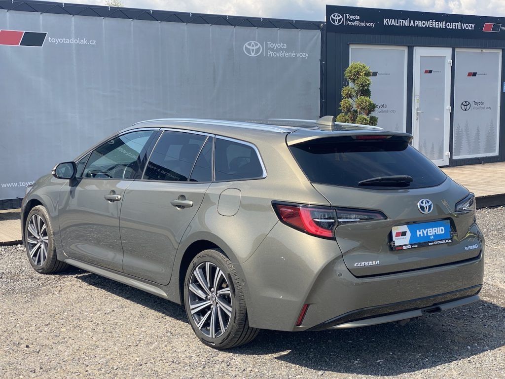 Toyota Corolla, 1.8HSD, ČR, StyleTech, záruka - fotka 4