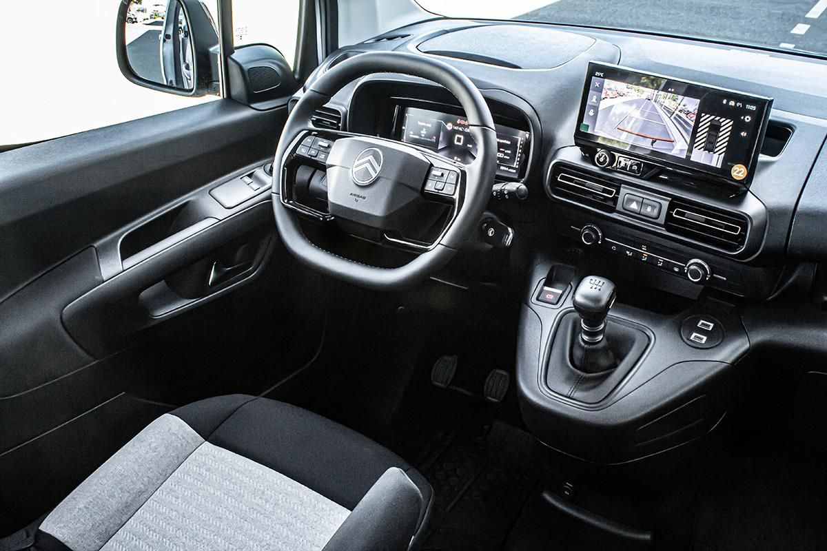 Citroën Berlingo, 1,5 XL PLUS 130k +kamera +zima - fotka 6
