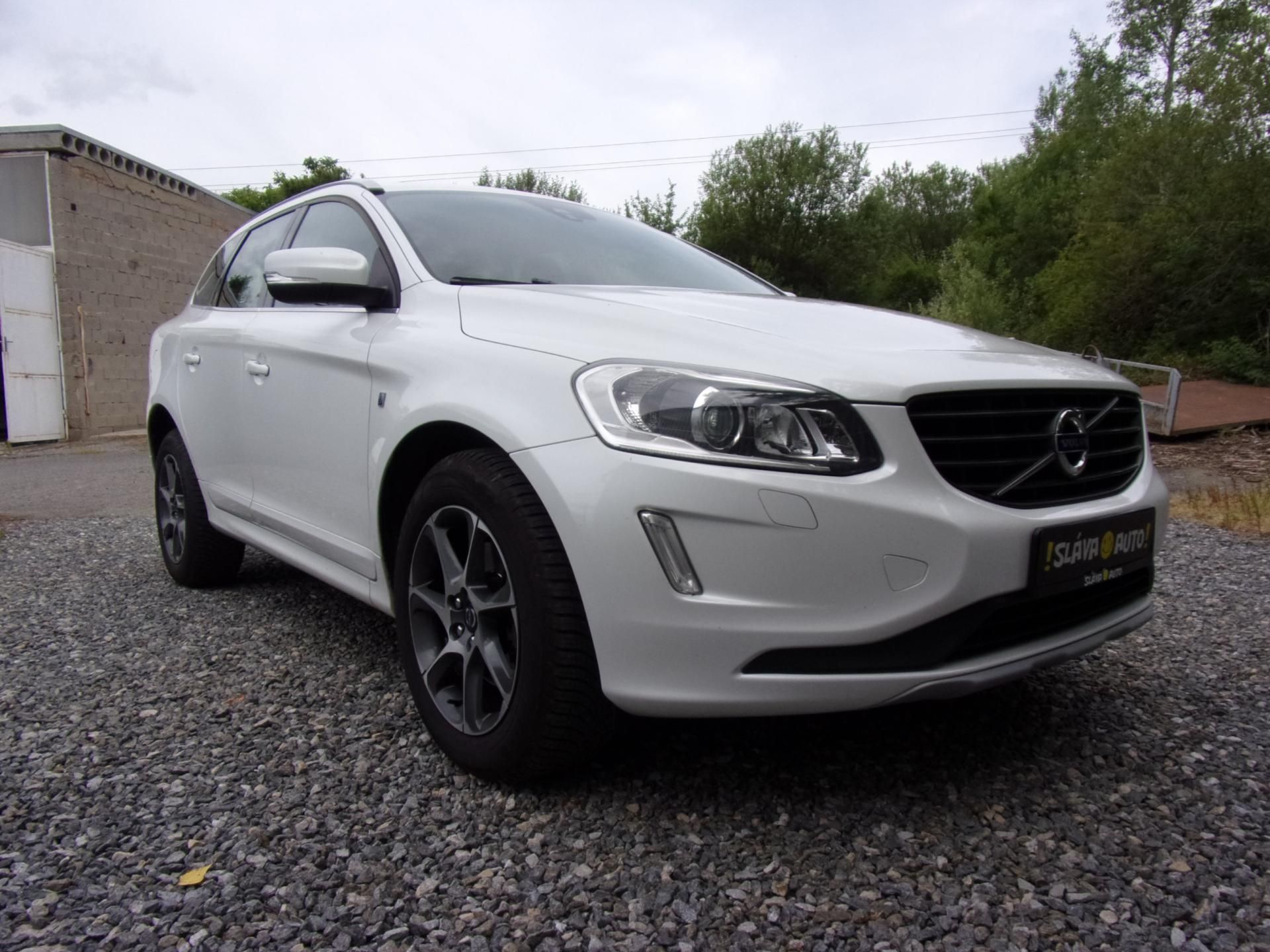 Volvo XC60, 2.0 D4 140kW OCEAN RACE KRÁSNÉ - fotka 3