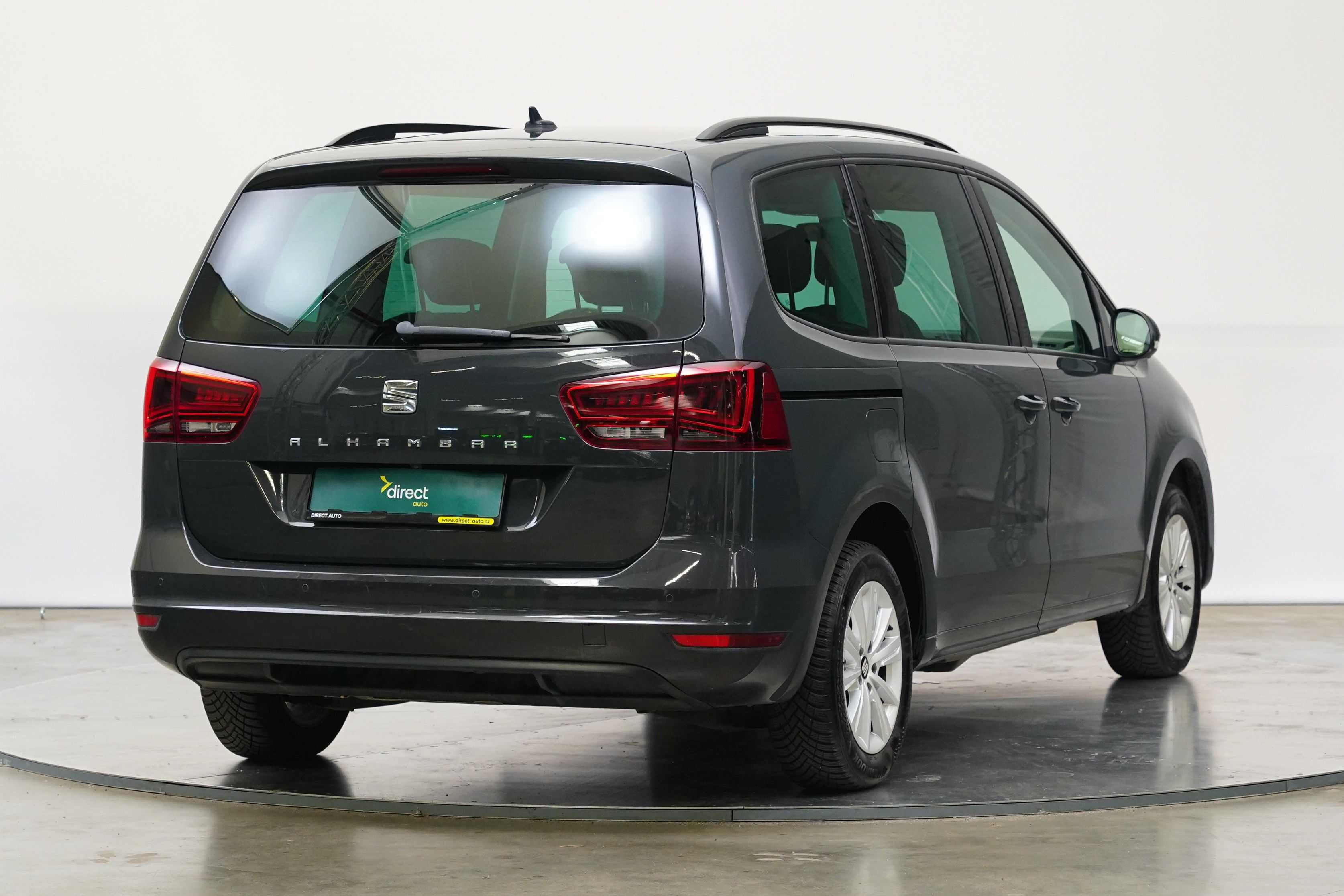 Seat Alhambra, 2.0 TDI 110 kW Style - fotka 2
