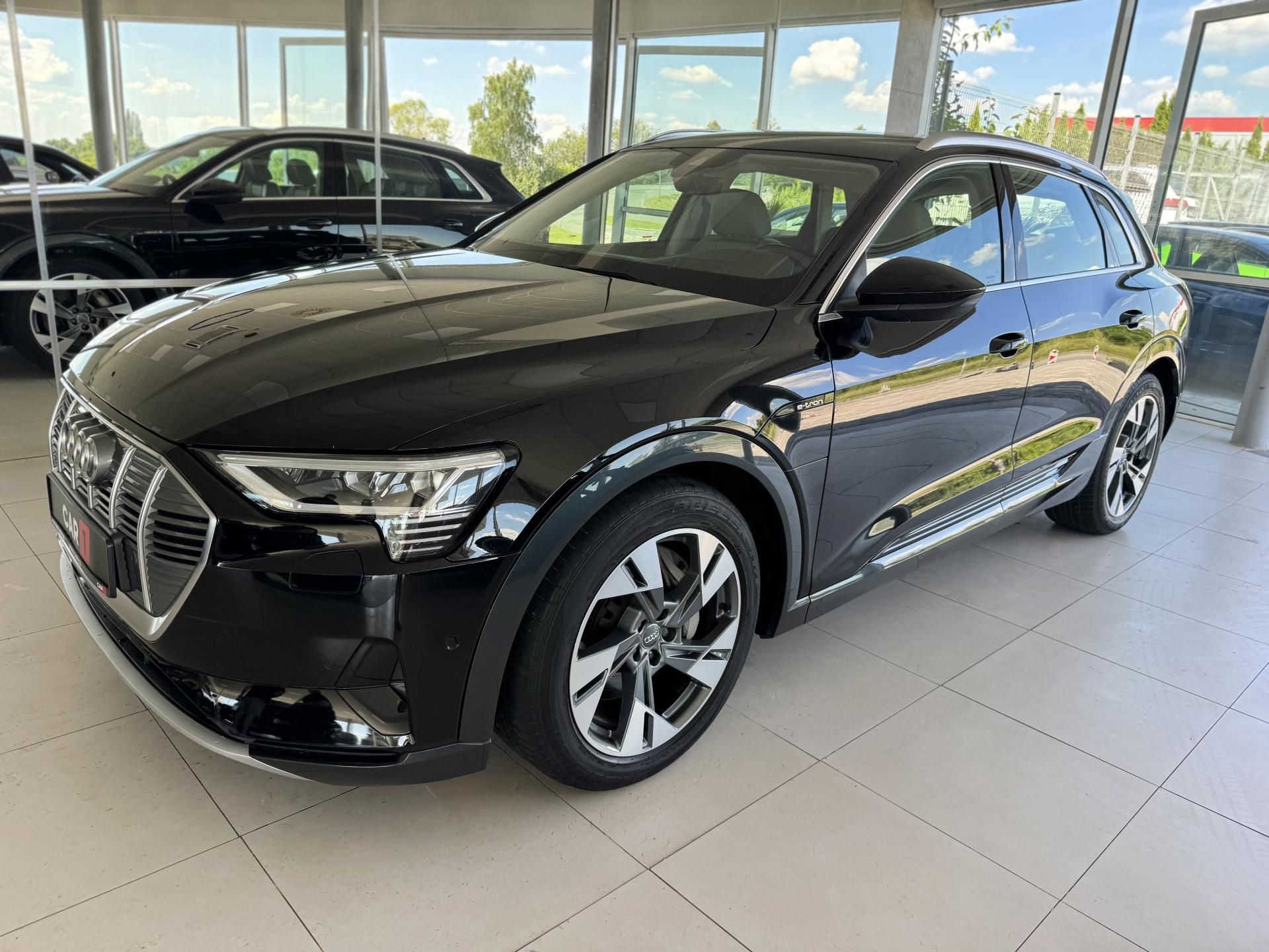 Audi e-tron, 55 Quattro*300kW*NočníVidění - fotka 2