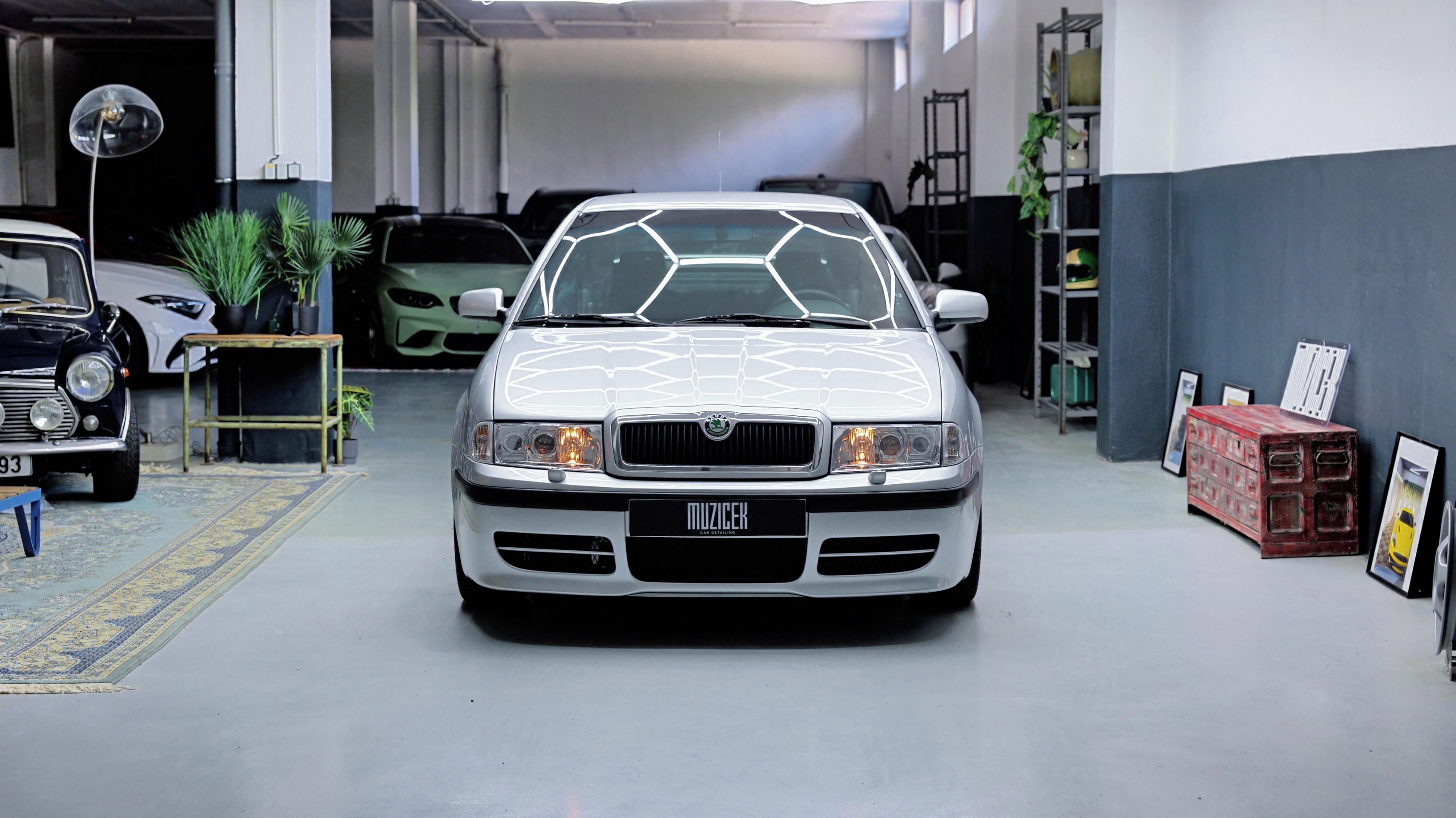 Škoda Octavia, RS | 251 koní | vyjímečný stav - fotka 2