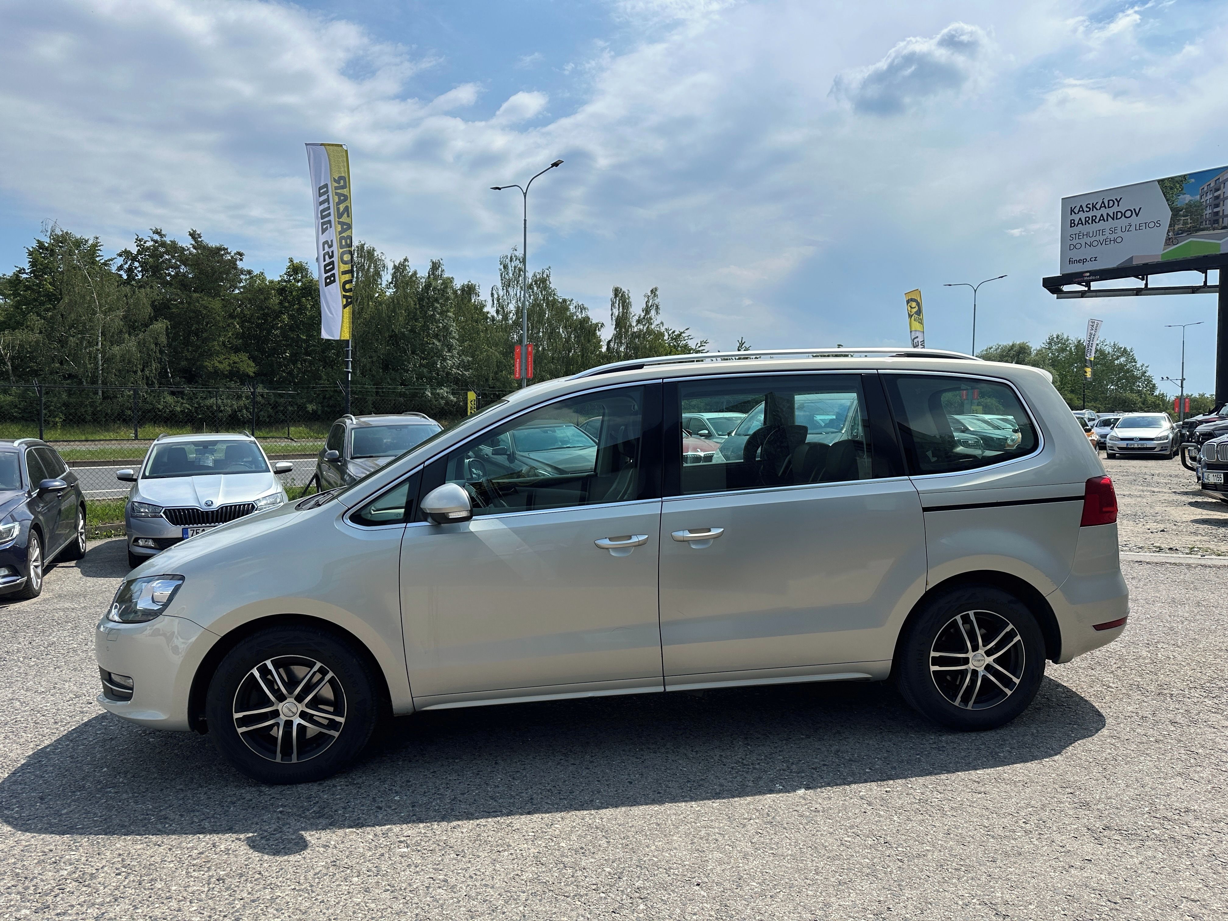 Volkswagen Sharan, Volkswagen Sharan 2011 - fotka 5