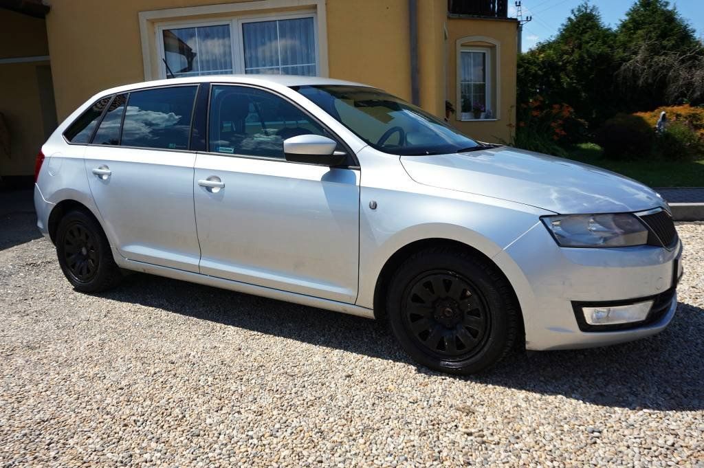 Škoda Rapid, ELEGANCE 1,6 TDI 66 kW - fotka 2