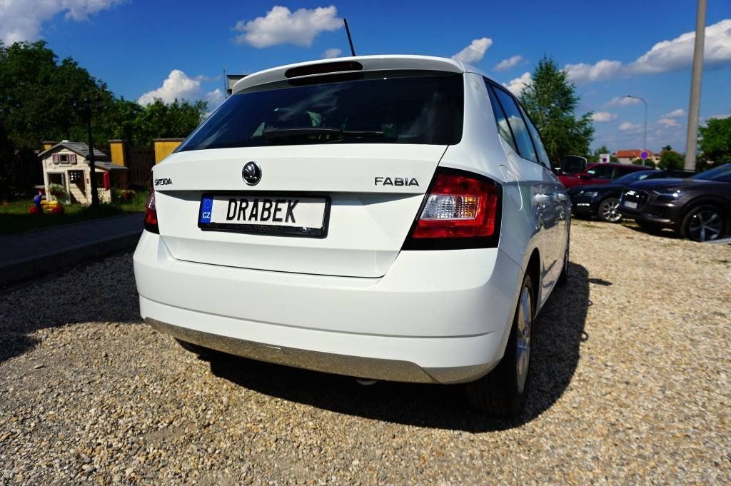 Škoda Fabia, AMBITION 1,2 TSI 66 kW - fotka 5