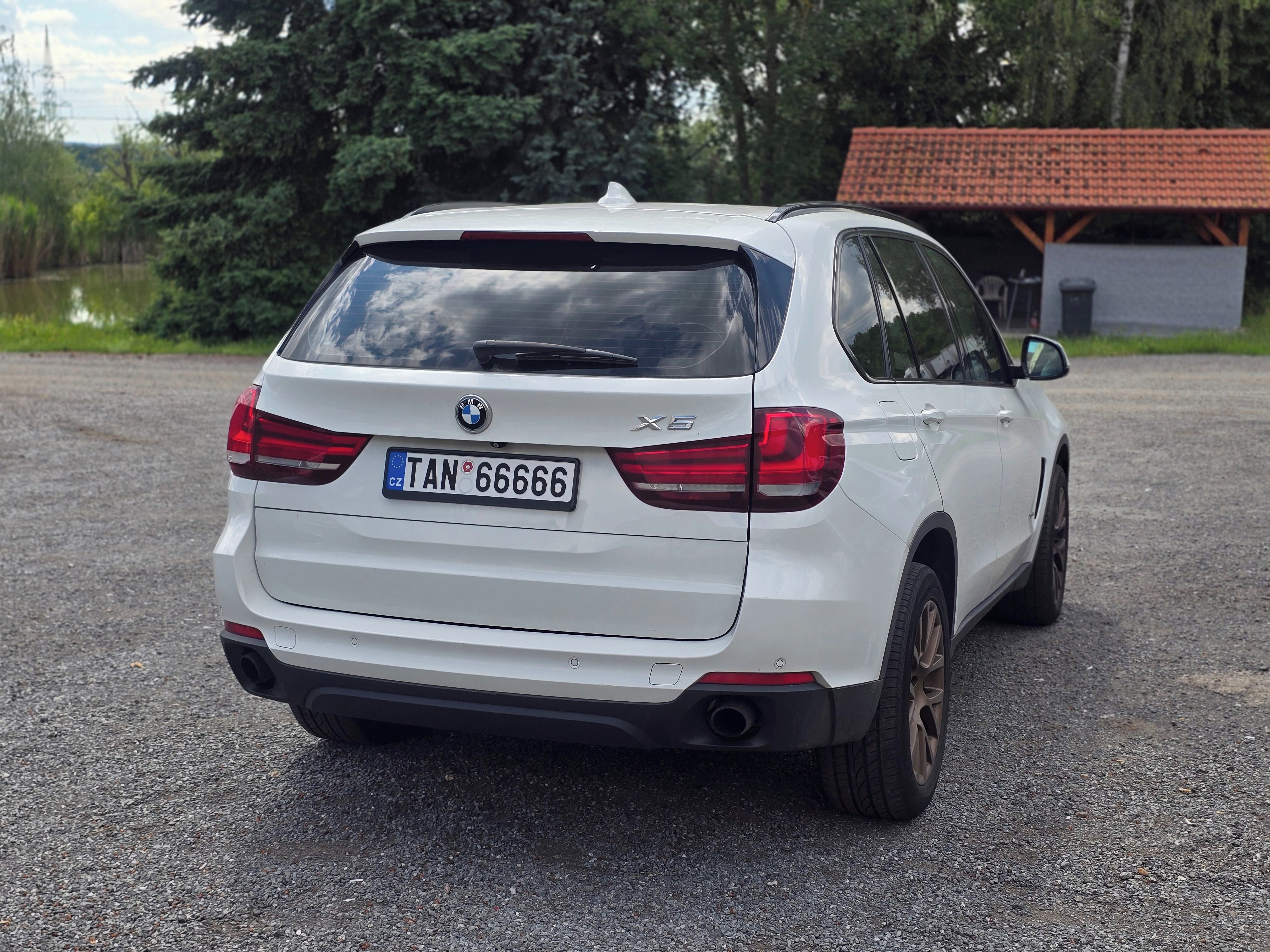 BMW X5 - fotka 5