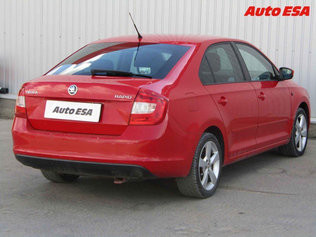 Škoda Rapid, 1.6TDi,ČR,Klima - fotka 4