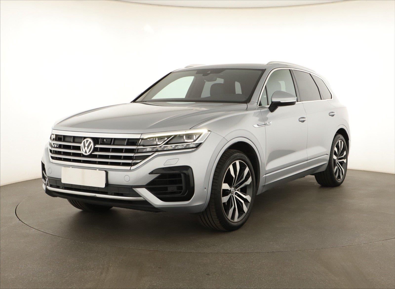 Volkswagen Touareg, 3.0 TDI, R-Line, 4X4, Automat - fotka 2
