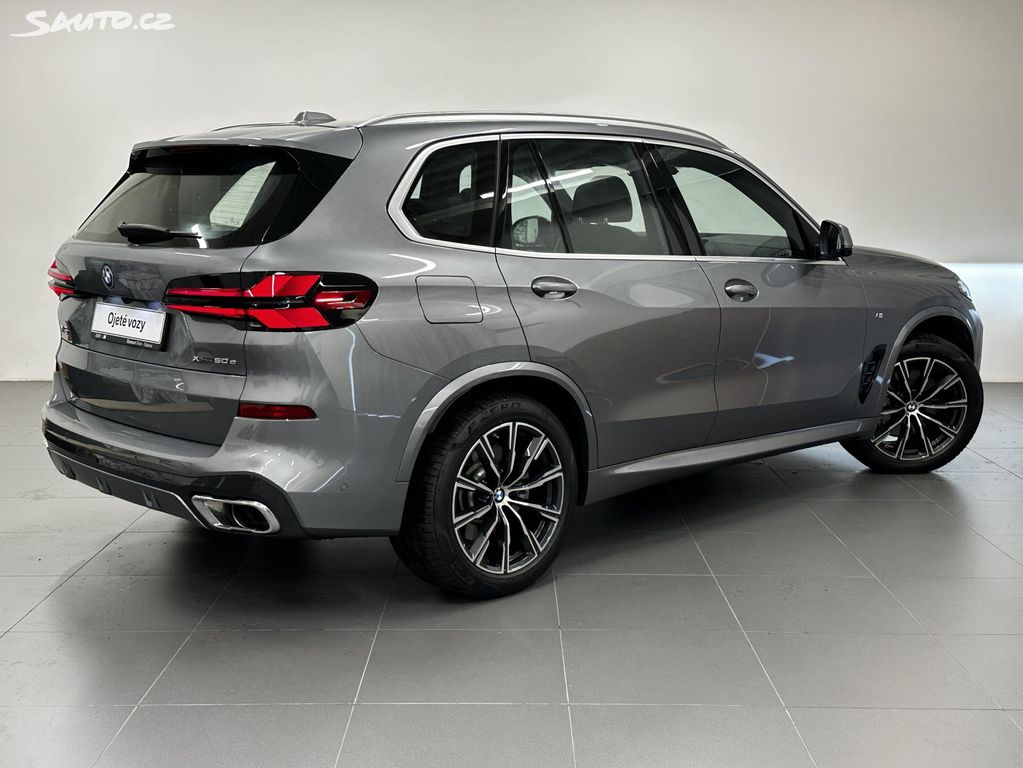 BMW X5 2025 з Чехії