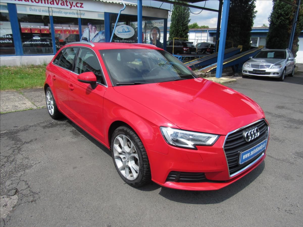 Audi A3, 1,6 TDI 81kW Sportback Automat - fotka 3