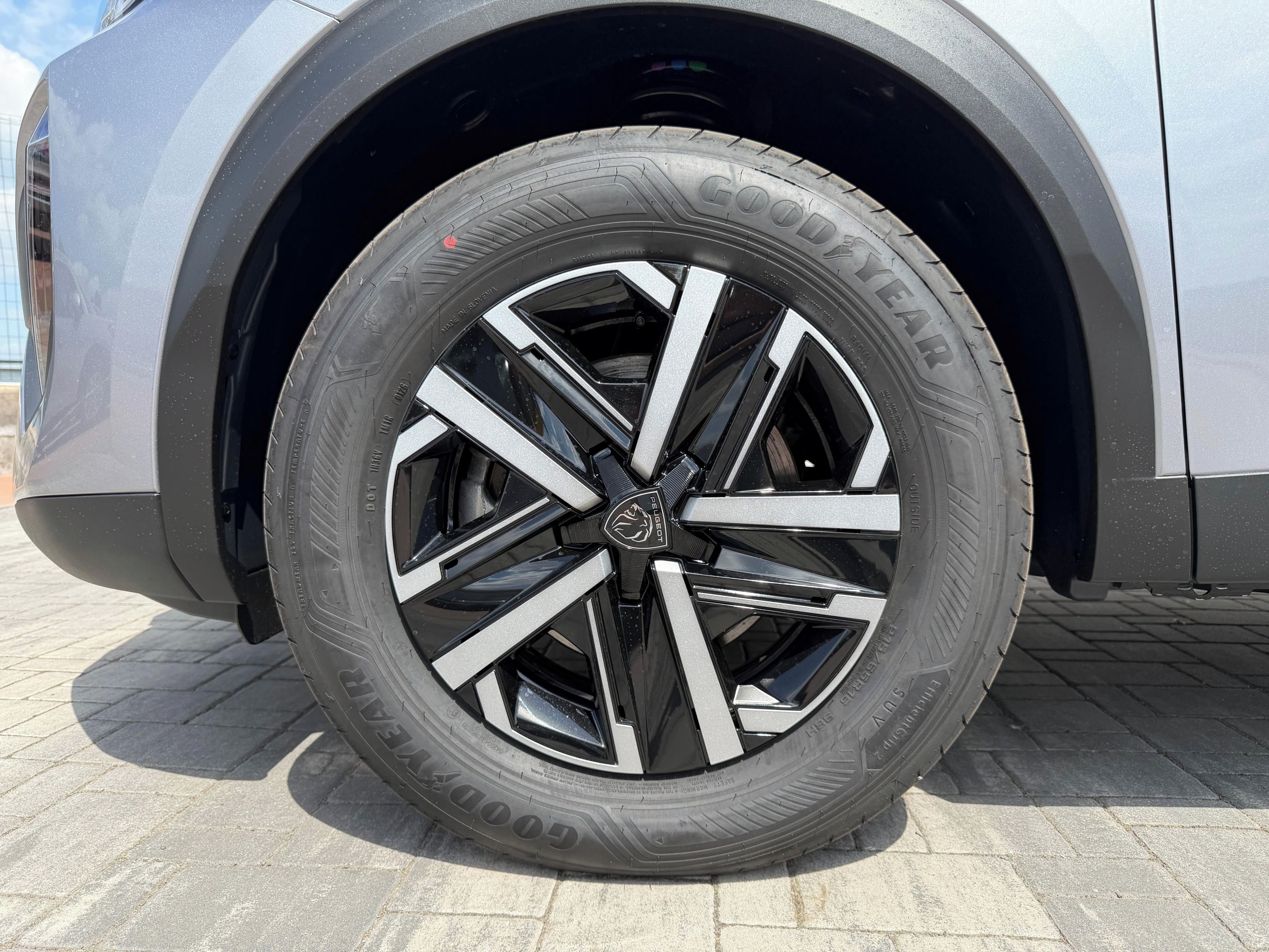 Peugeot 2008, STYLE Turbo 100 MAN6 - fotka 3