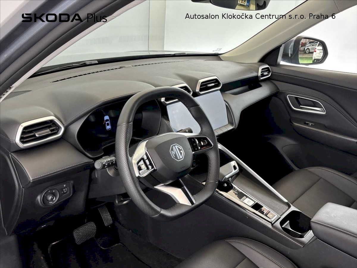 MG ZS, 1,5 Hybrid+145 kW Exclusive - fotka 6